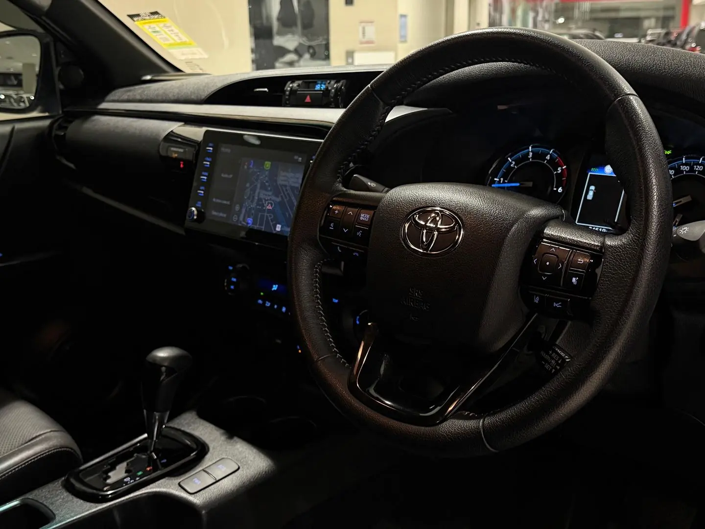 2022 Toyota Hilux Gallery Image 14