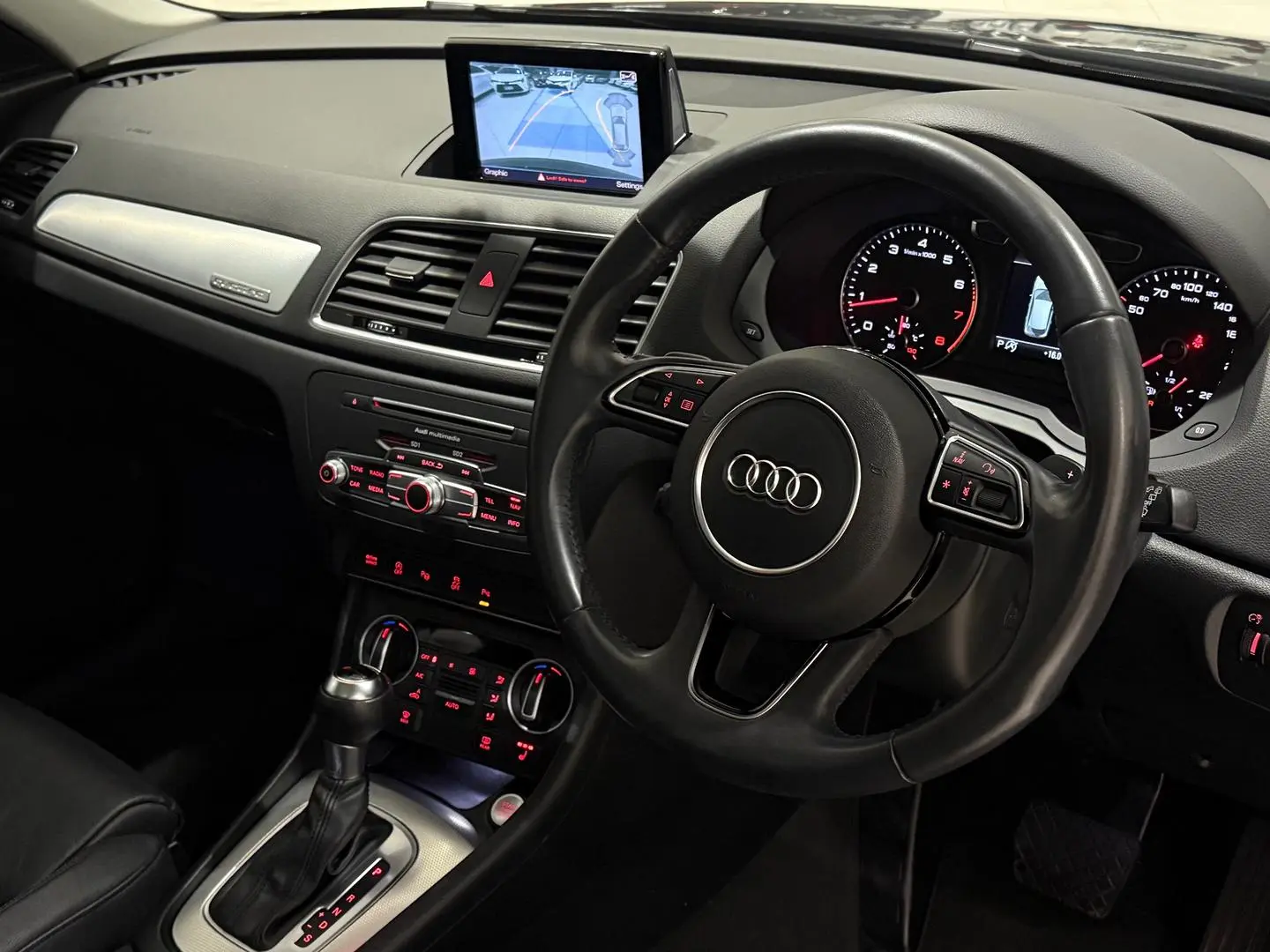 2018 Audi Q3 Gallery Image 13
