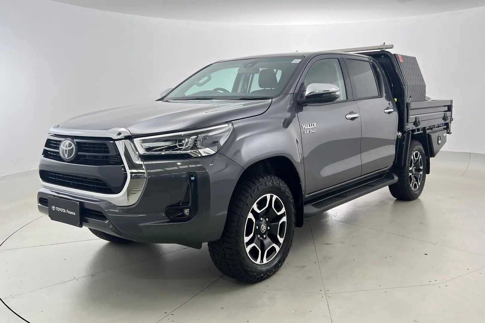 2022 Toyota Hilux Gallery Image 9
