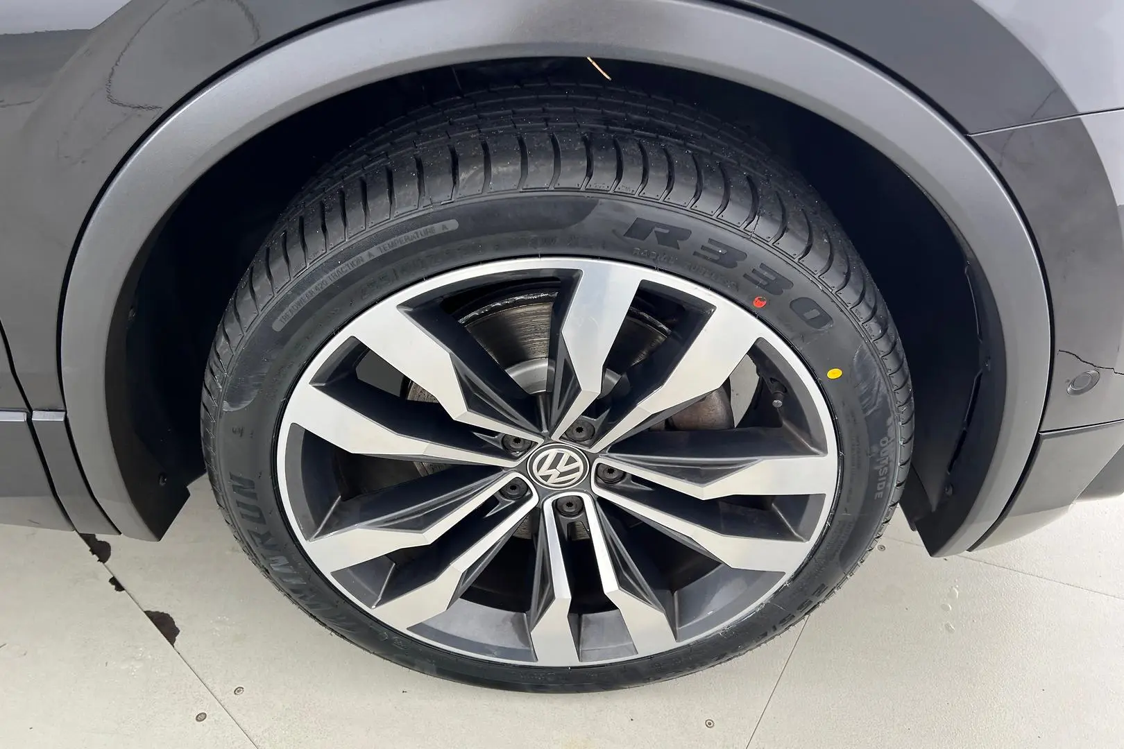 2020 Volkswagen Tiguan Gallery Image 23