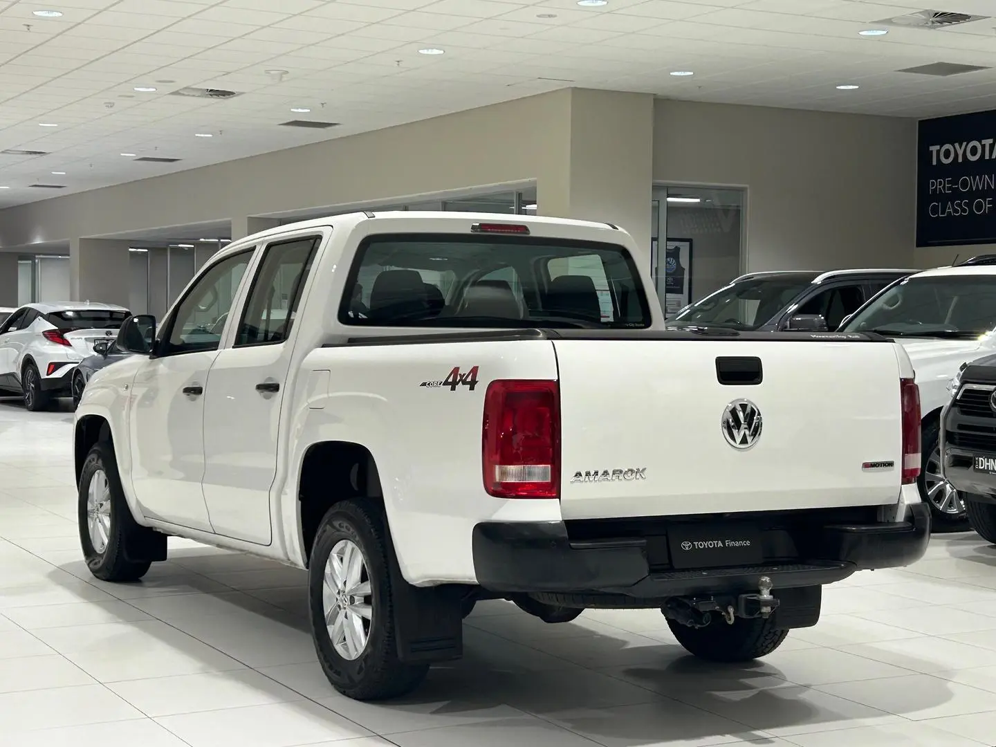 2022 Volkswagen Amarok Gallery Image 8
