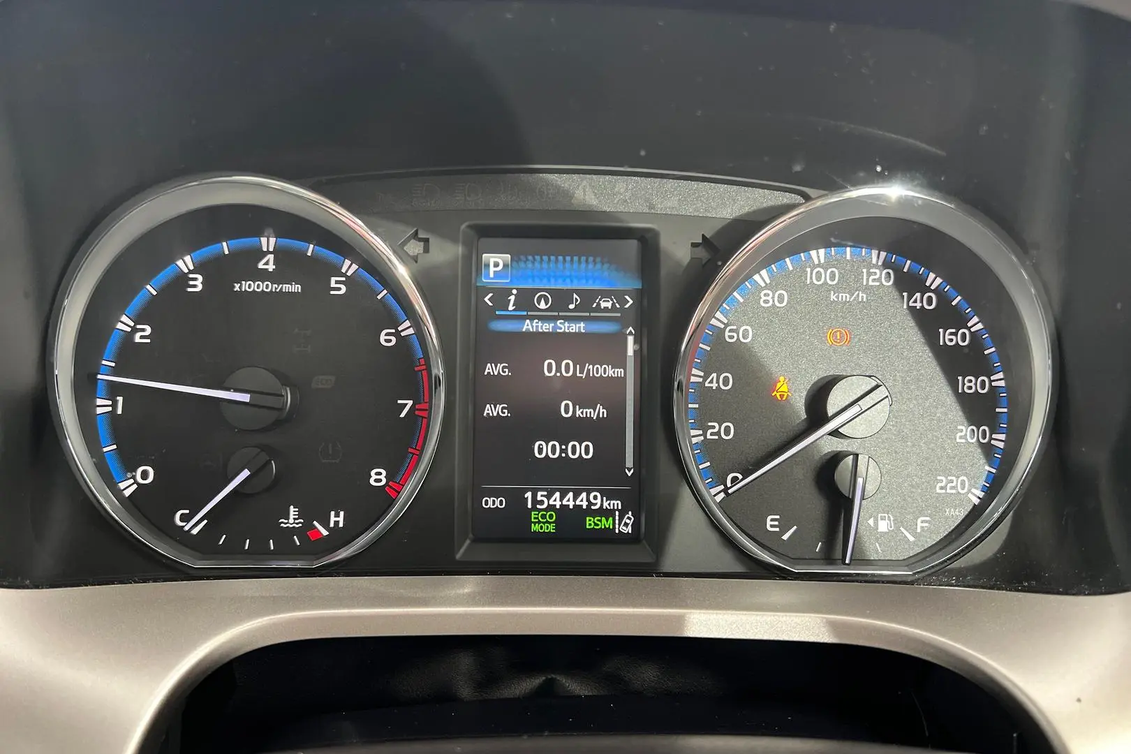 2016 Toyota RAV4 Gallery Image 17