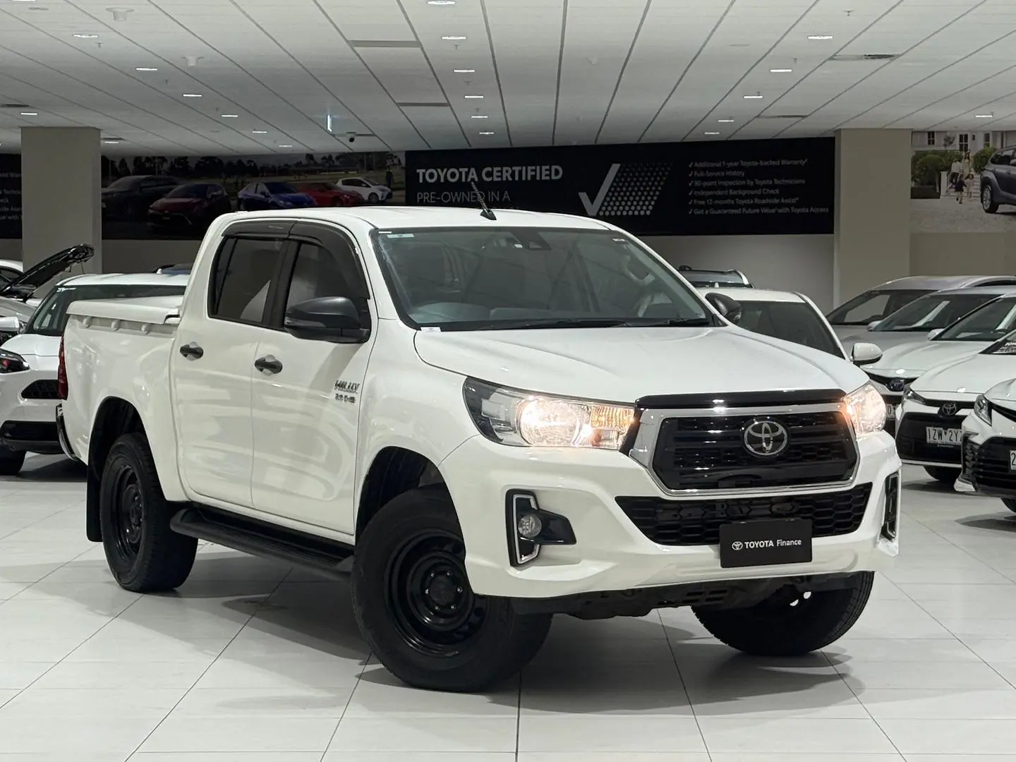2020 Toyota Hilux Gallery Image 1