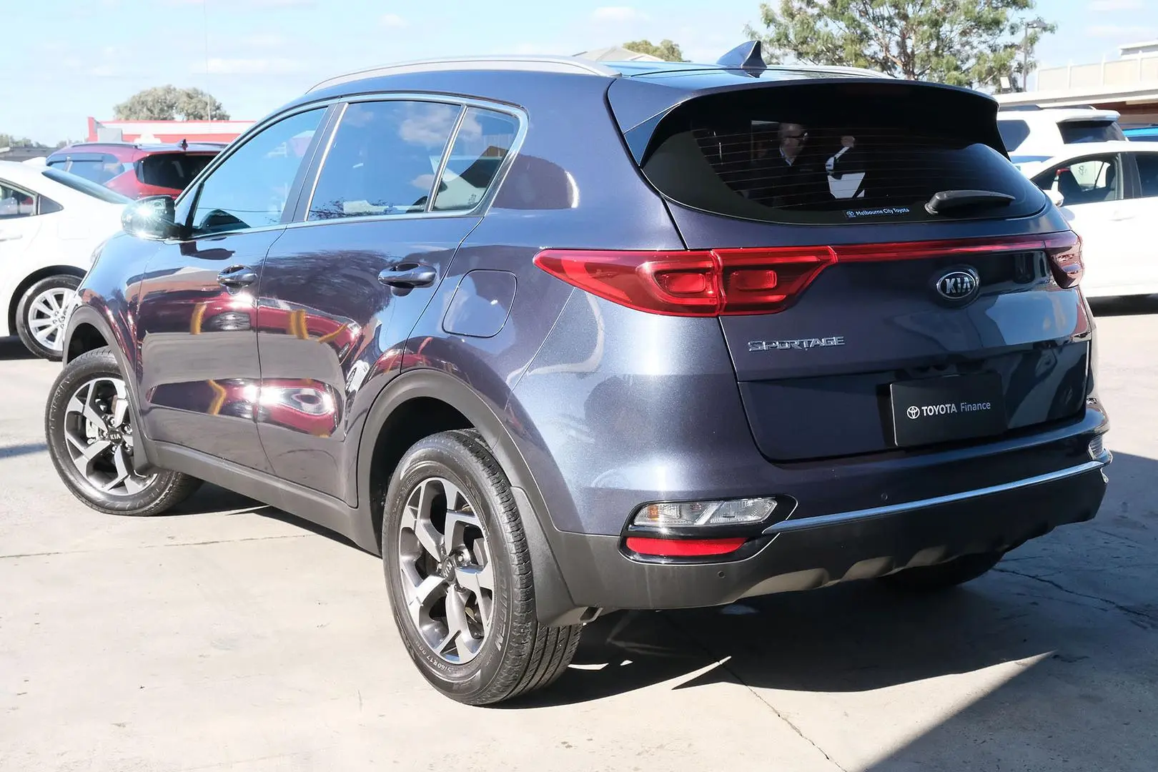 2018 Kia Sportage Gallery Image 2