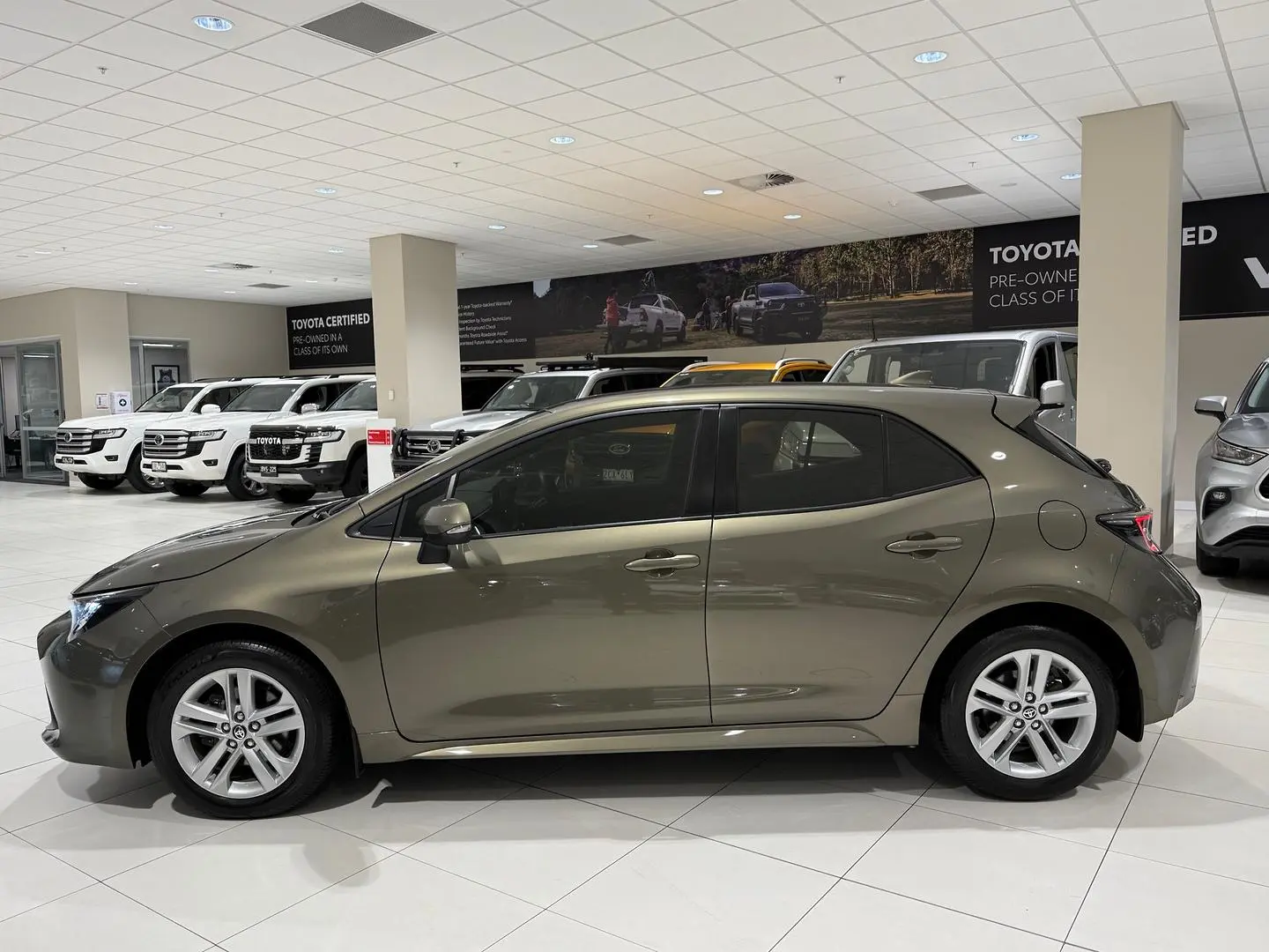 2019 Toyota Corolla Gallery Image 6