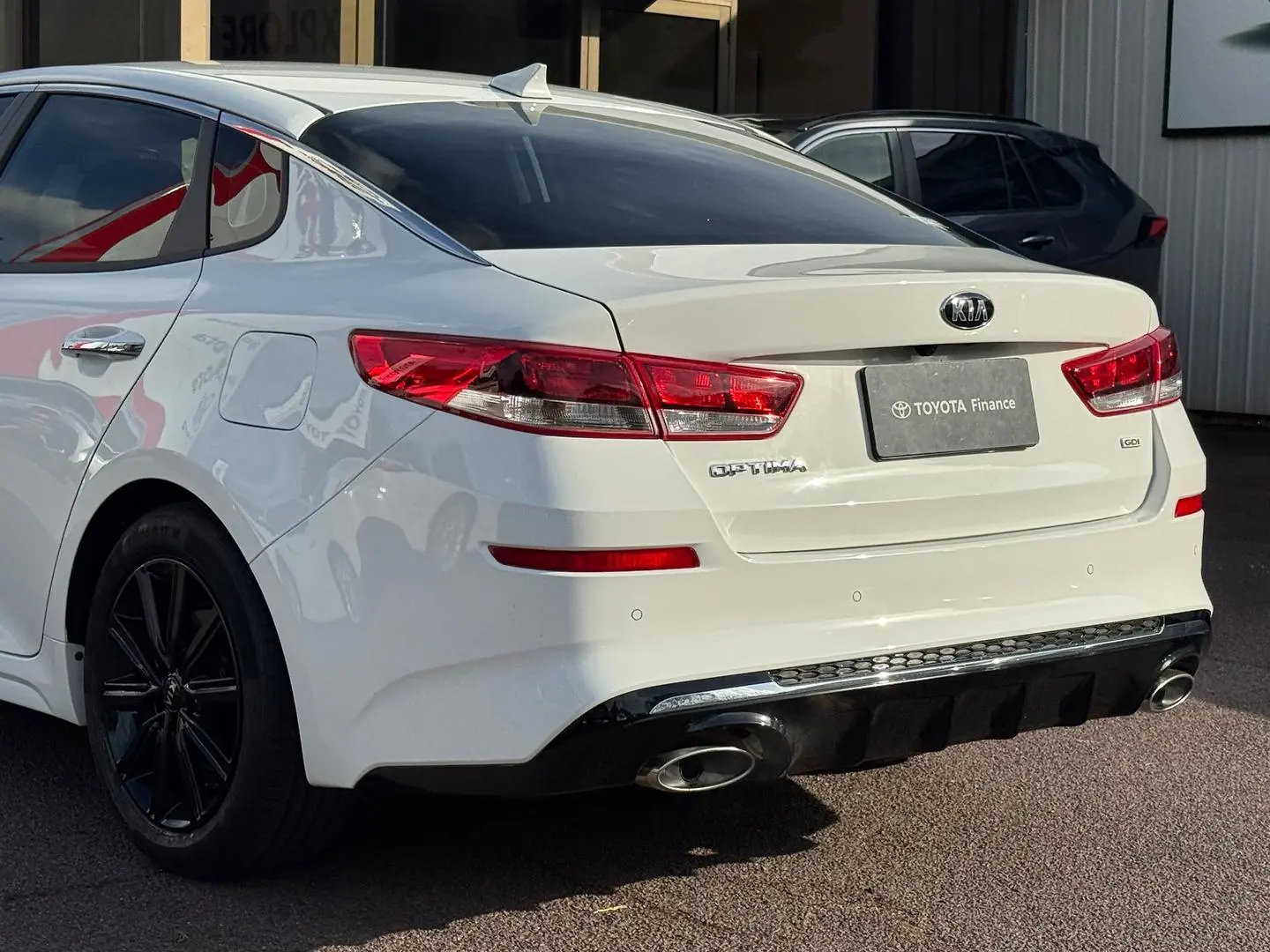 2020 Kia Optima Gallery Image 8