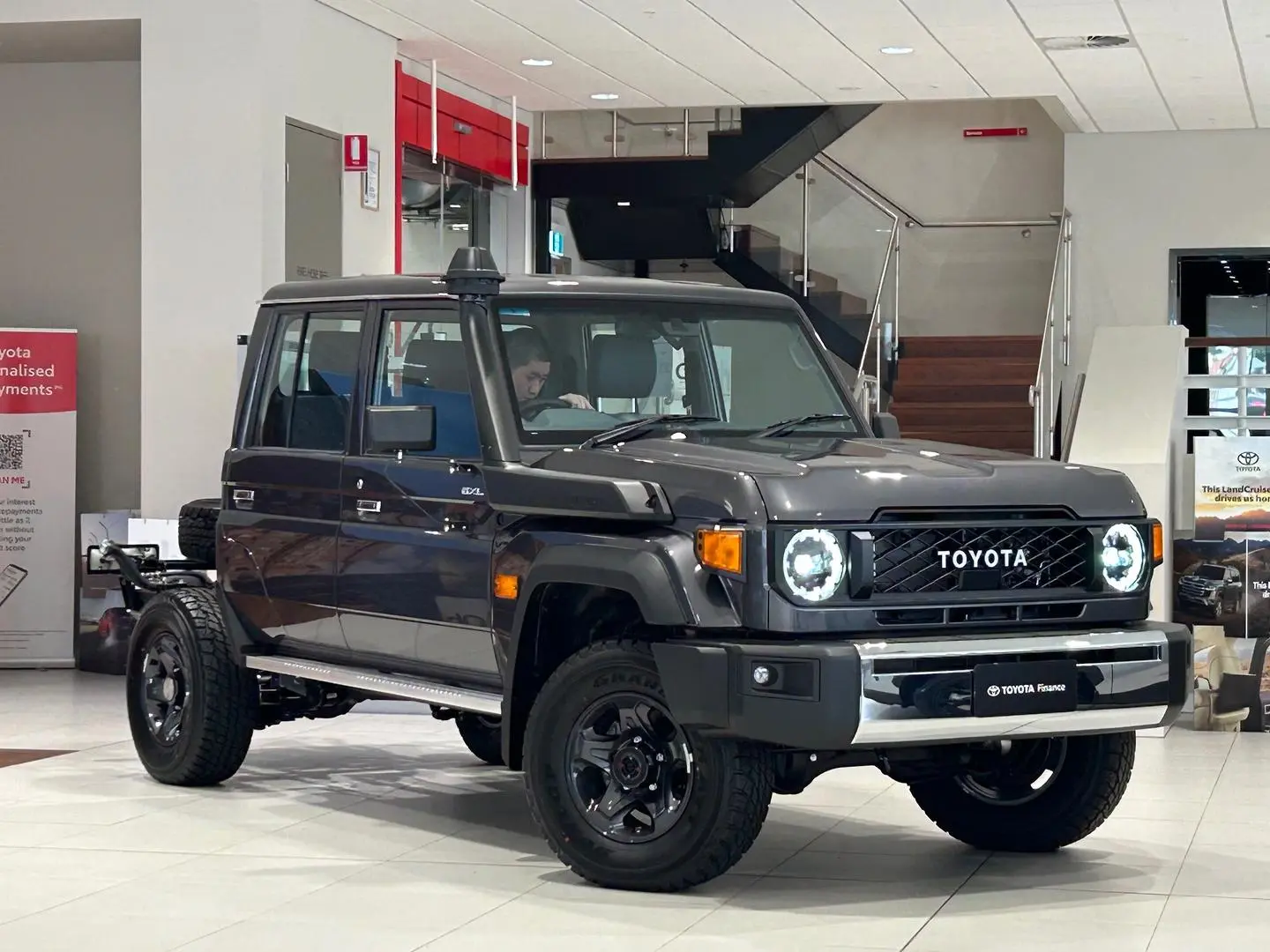 2024 Toyota Landcruiser Gallery Image 1