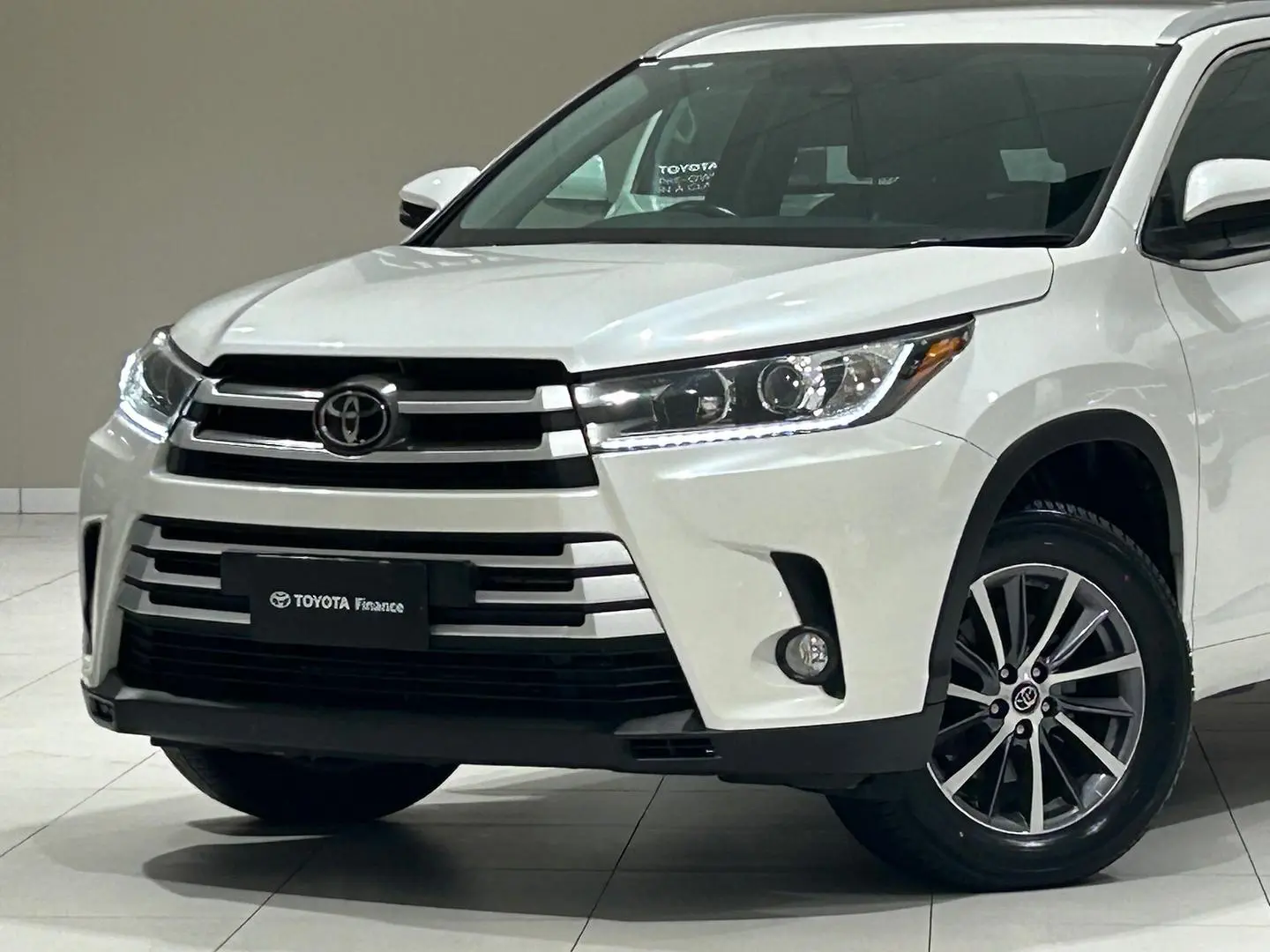 2018 Toyota Kluger Gallery Image 7