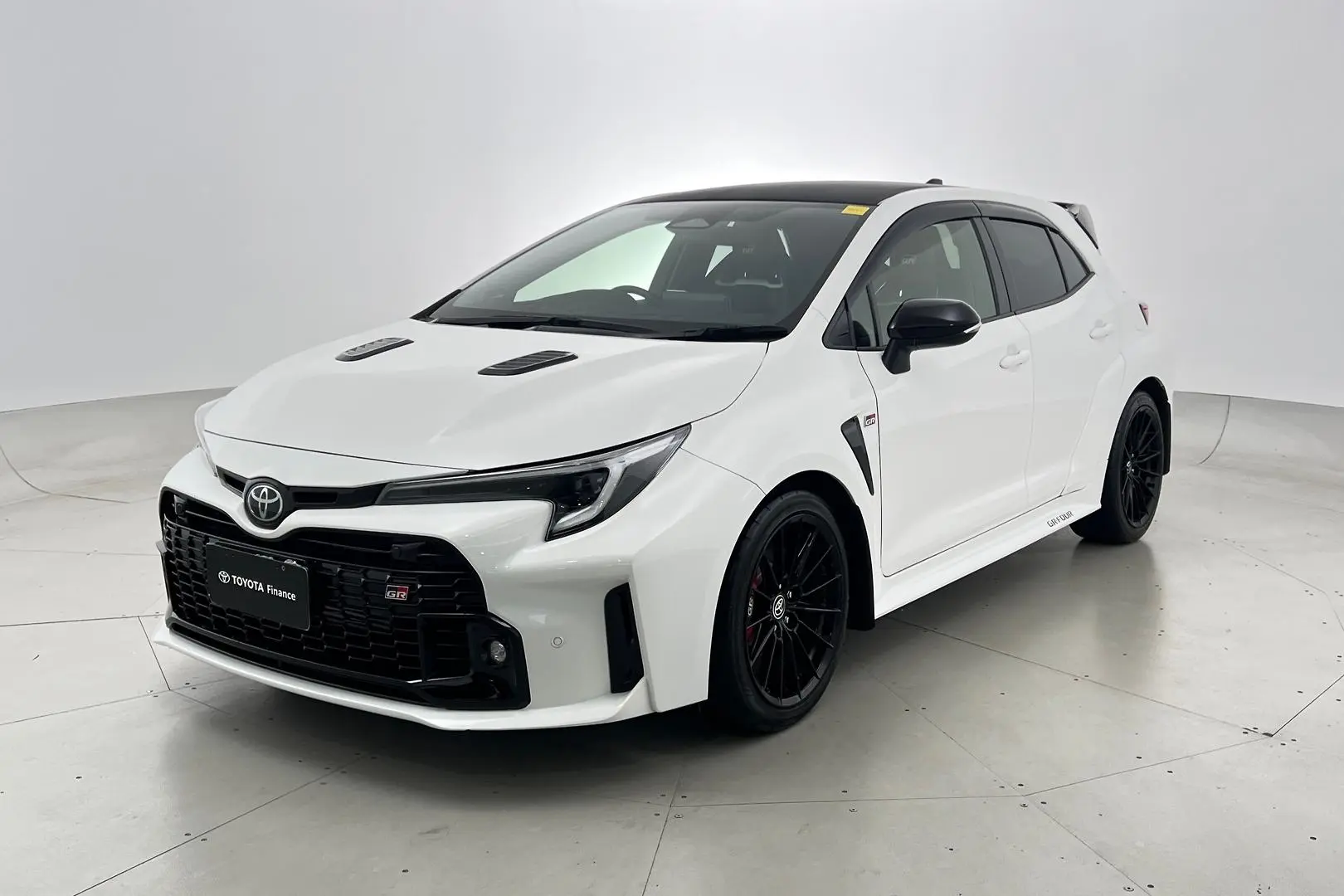 2023 Toyota Corolla Gallery Image 8
