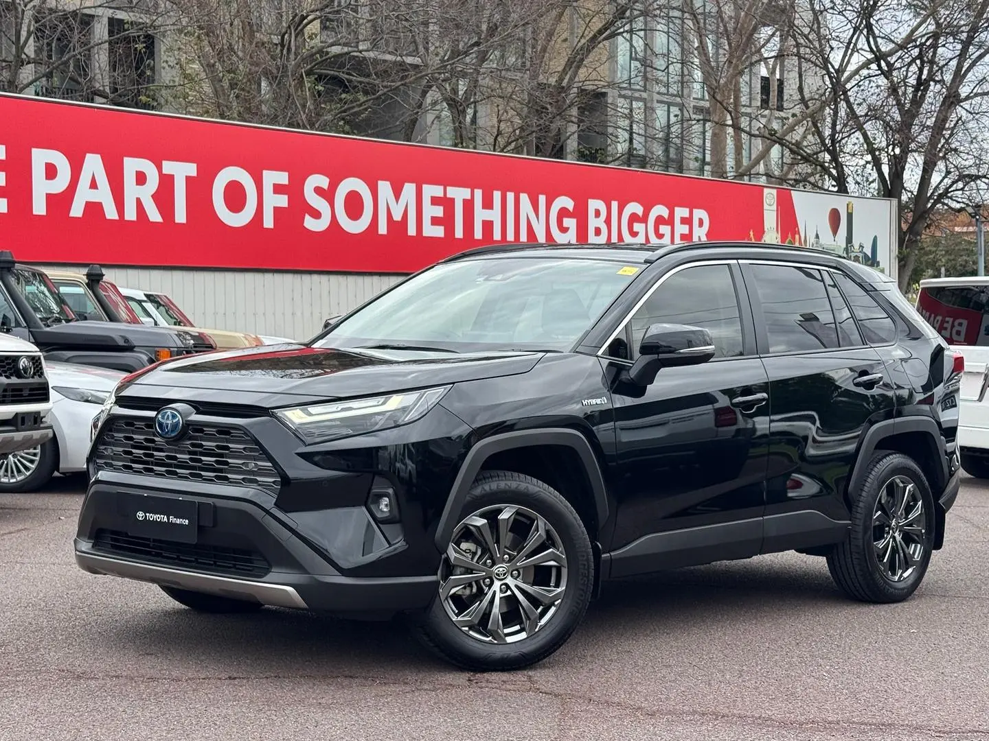2024 Toyota RAV4 Gallery Image 10