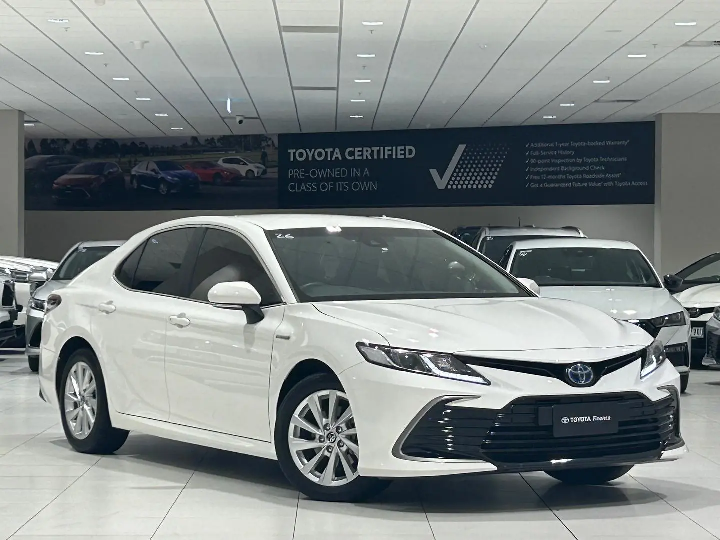 2024 Toyota Camry Gallery Image 1