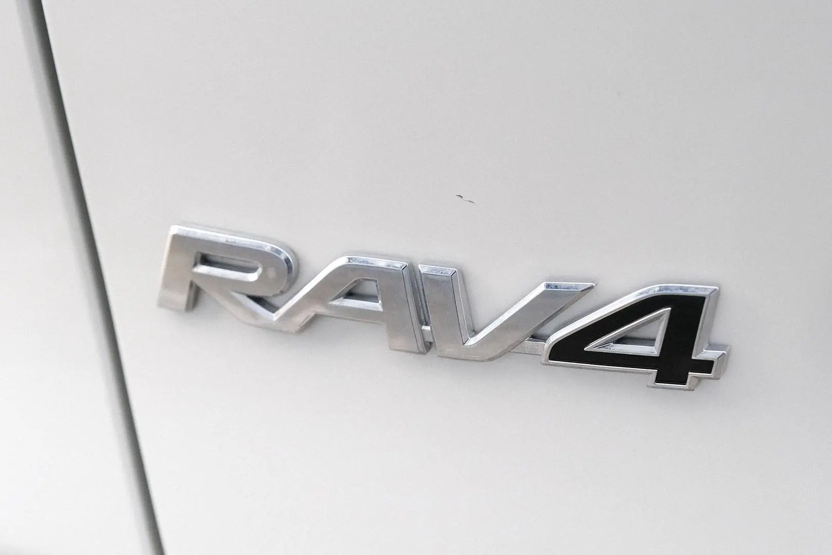 2020 Toyota RAV4 Gallery Image 22