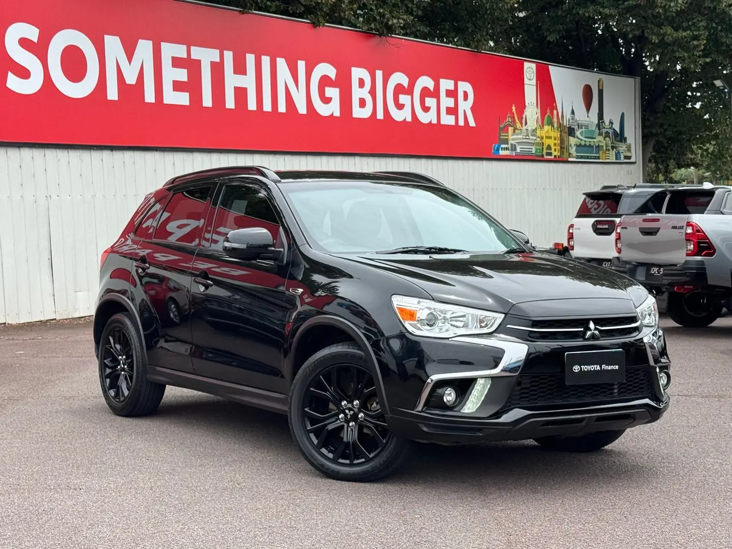 2019 Mitsubishi Asx Gallery Image 1