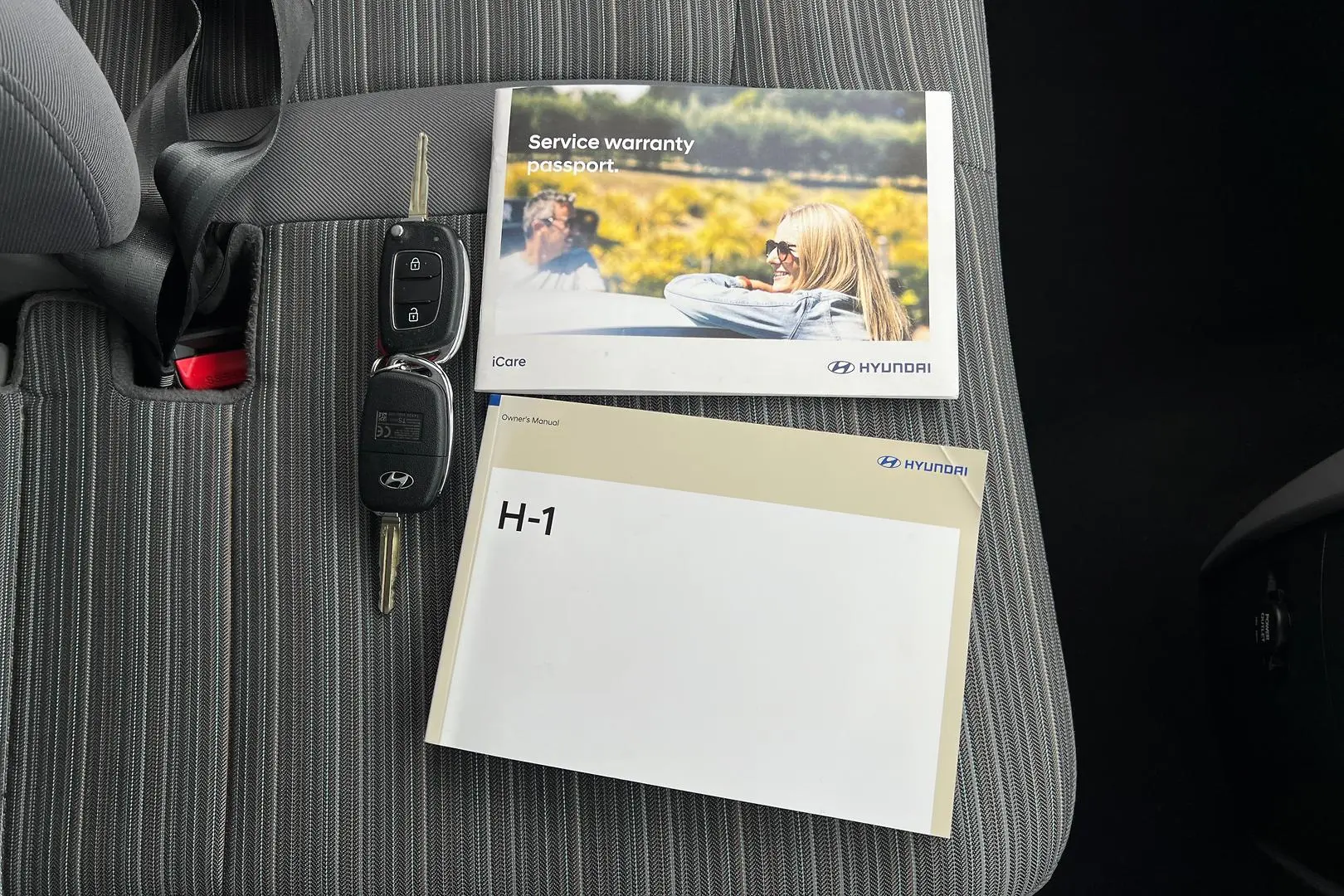 2021 Hyundai iLoad Gallery Image 21