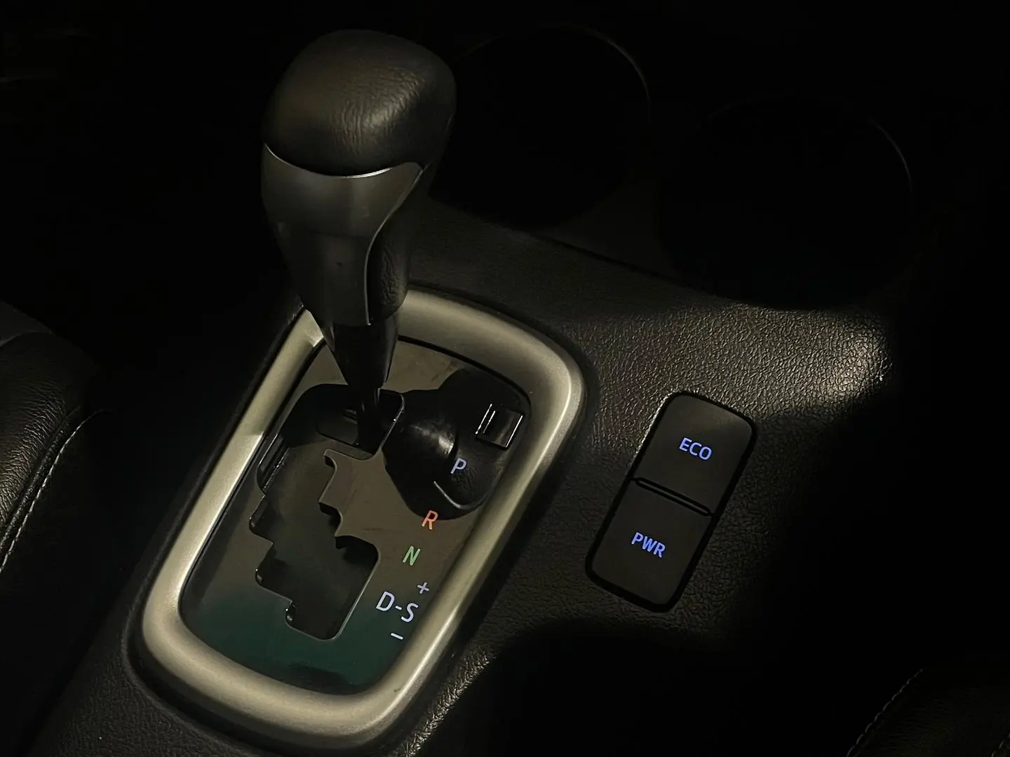 2023 Toyota Hilux Gallery Image 22