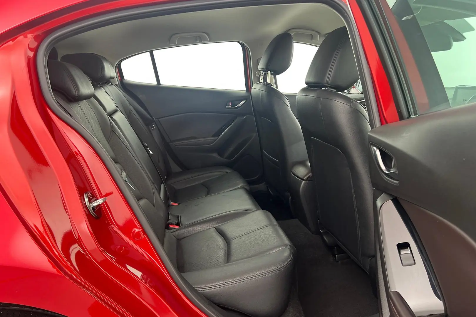 2017 Mazda 3 Gallery Image 21