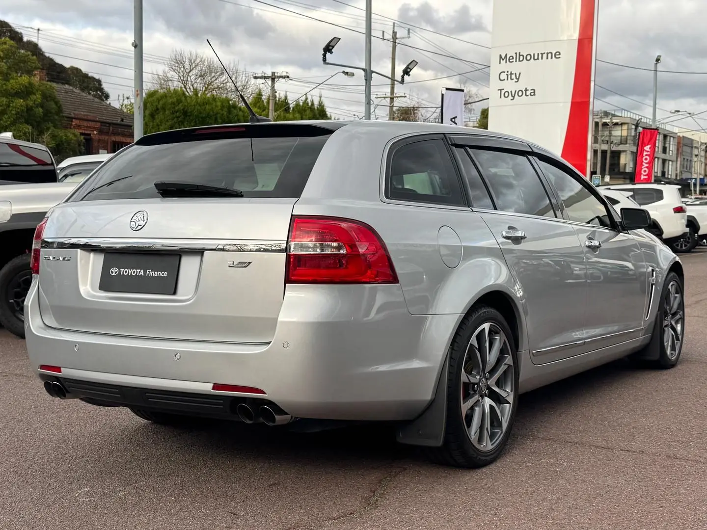 2016 Holden Calais Gallery Image 4
