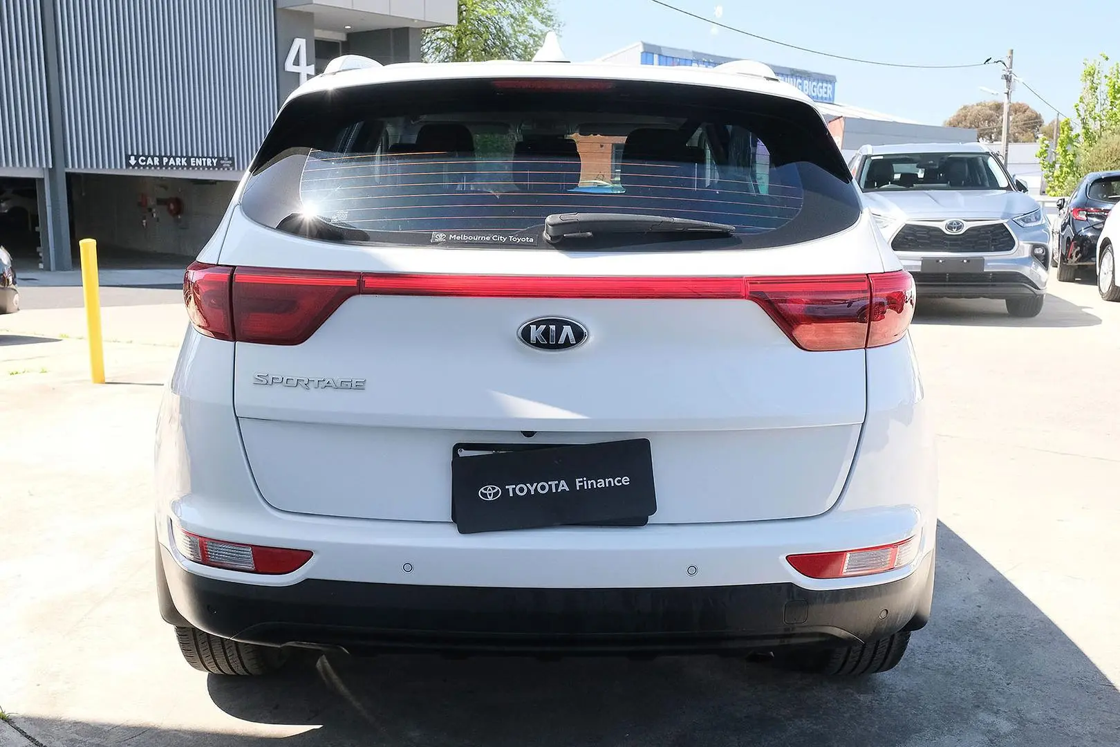 2018 Kia Sportage Gallery Image 4