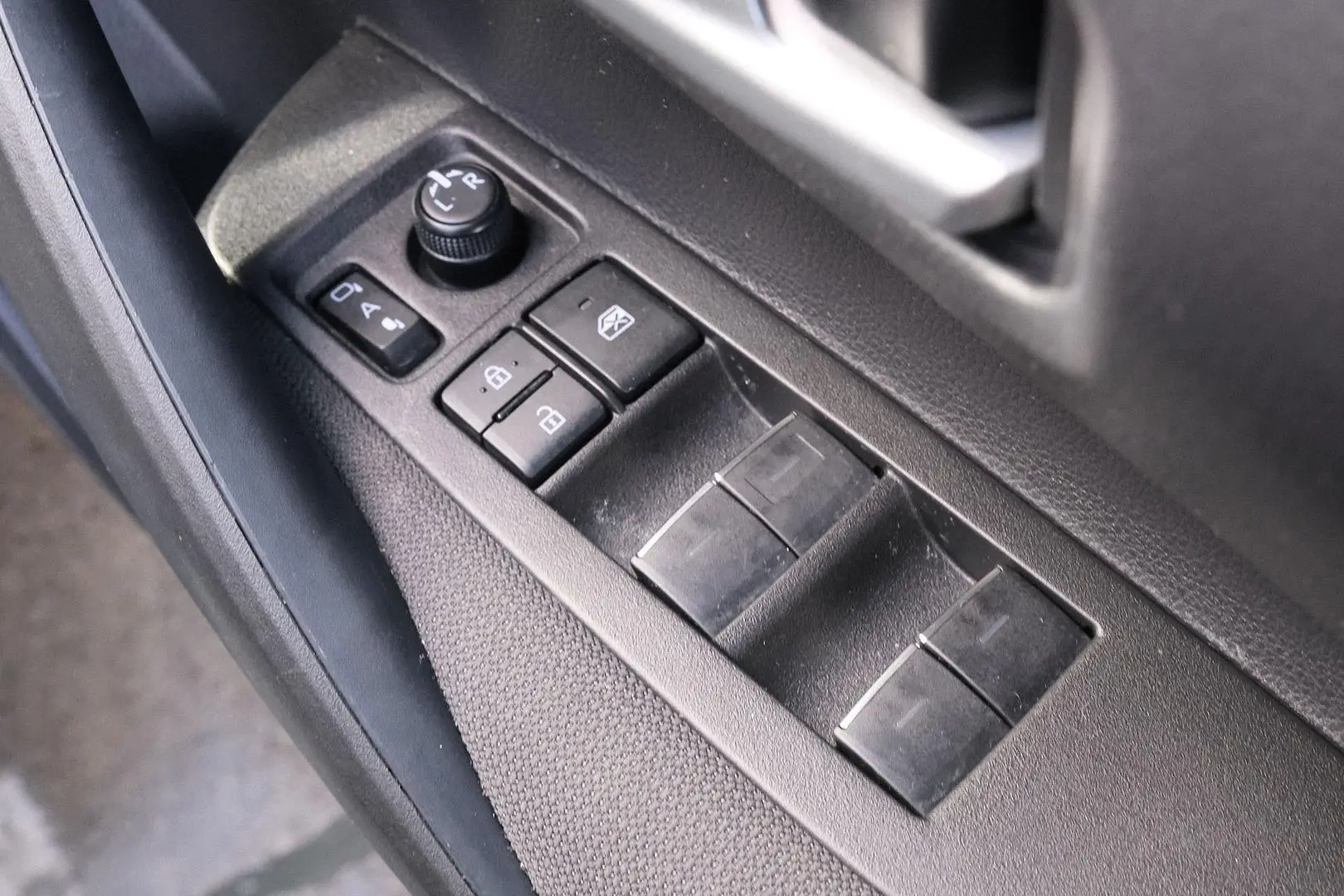 2024 Toyota Corolla Gallery Image 12