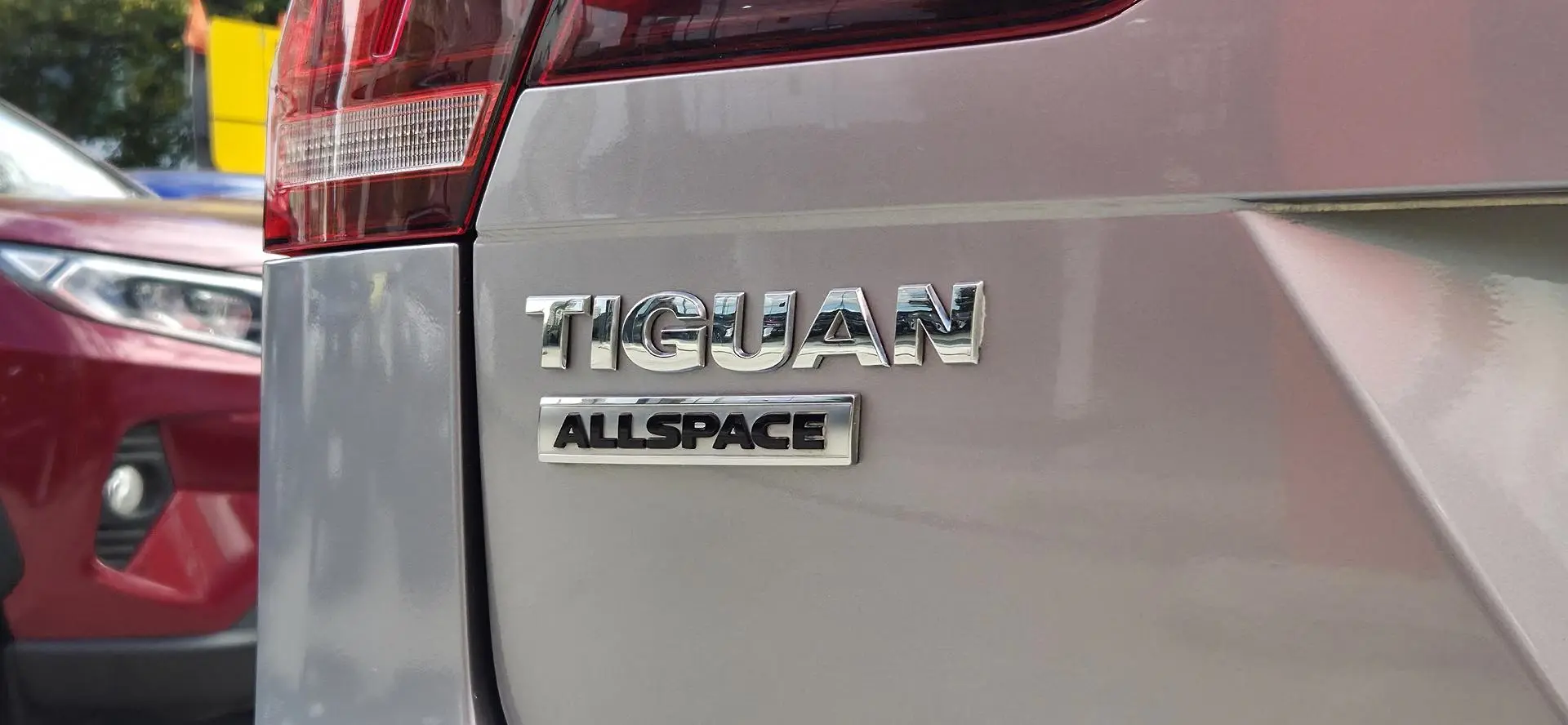 2020 Volkswagen Tiguan Gallery Image 14
