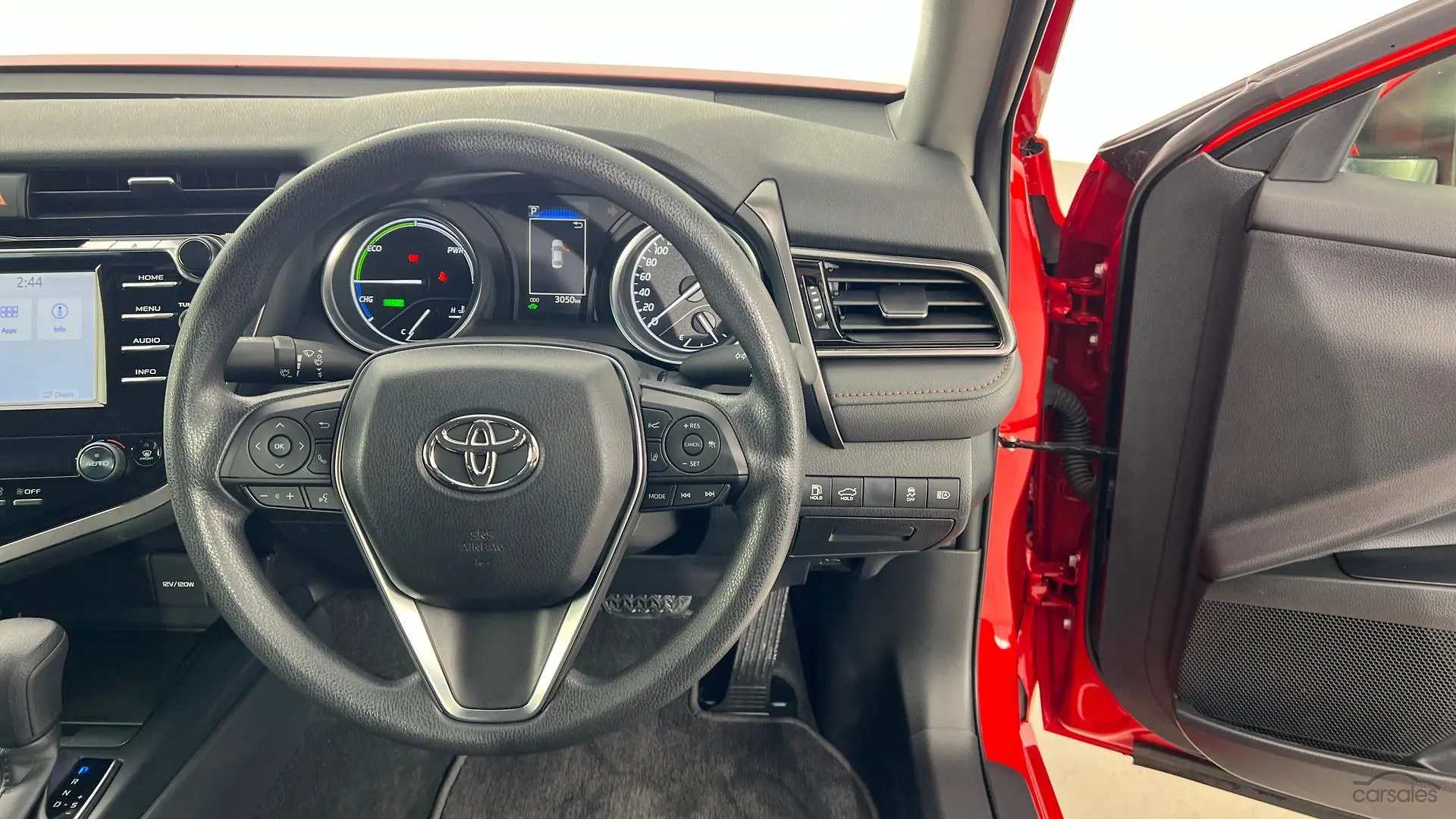 2020 Toyota Camry Image 13