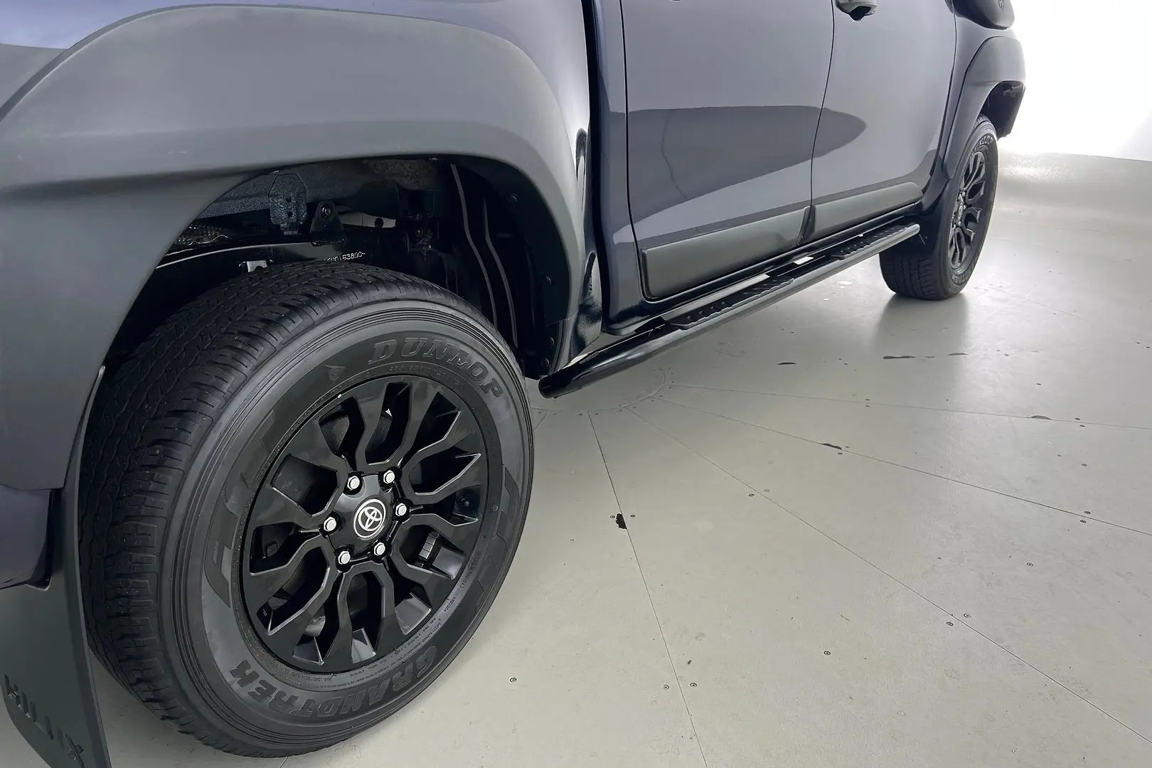 2022 Toyota Hilux Gallery Image 5