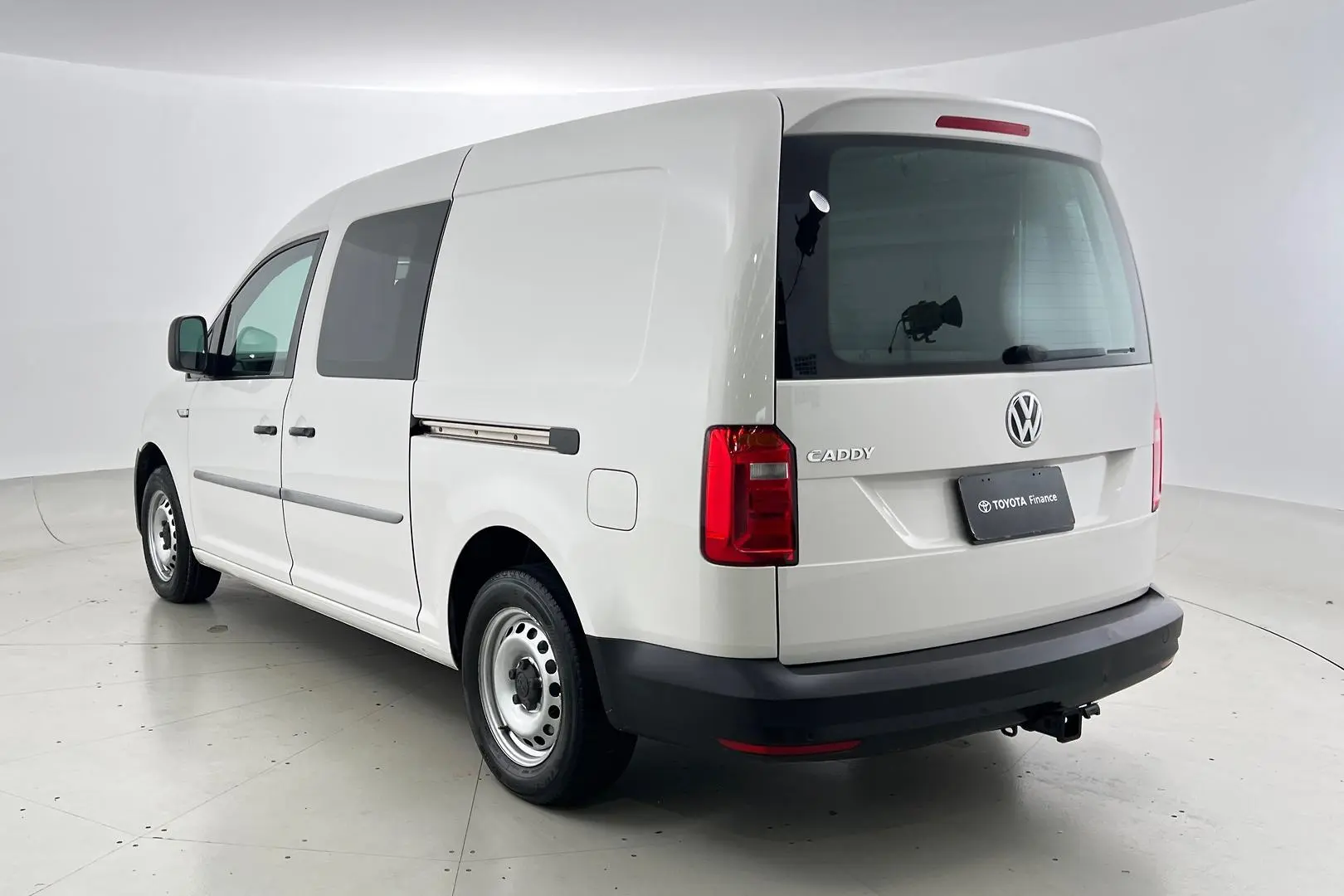 2018 Volkswagen Caddy Gallery Image 7
