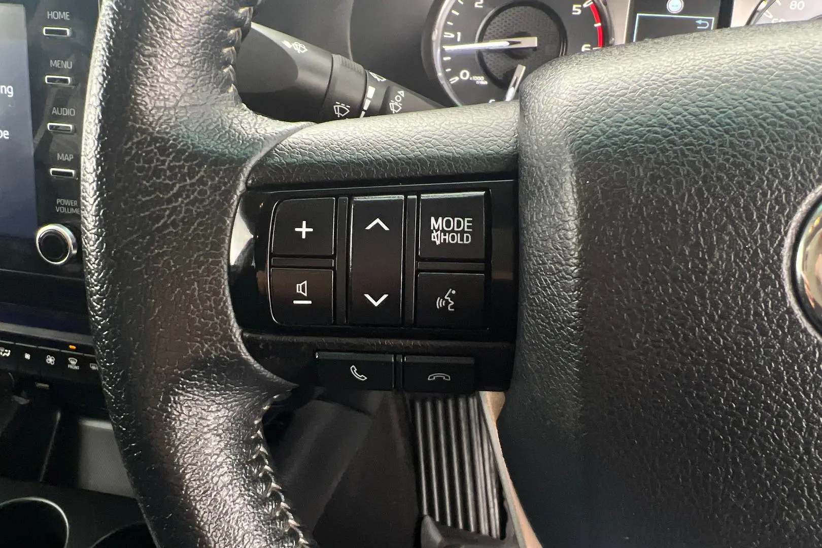 2022 Toyota Hilux Gallery Image 18