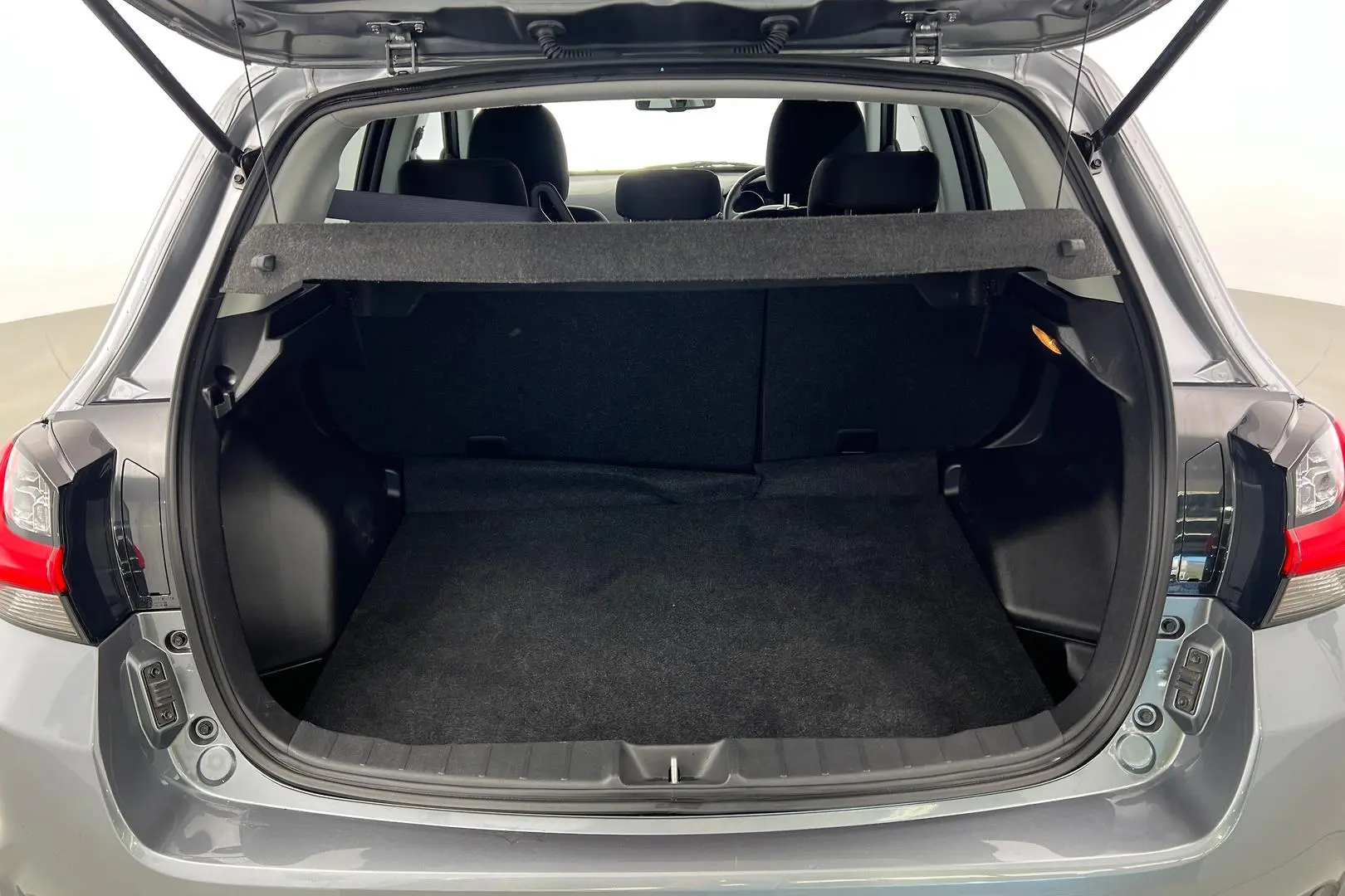 2020 Mitsubishi ASX Gallery Image 20