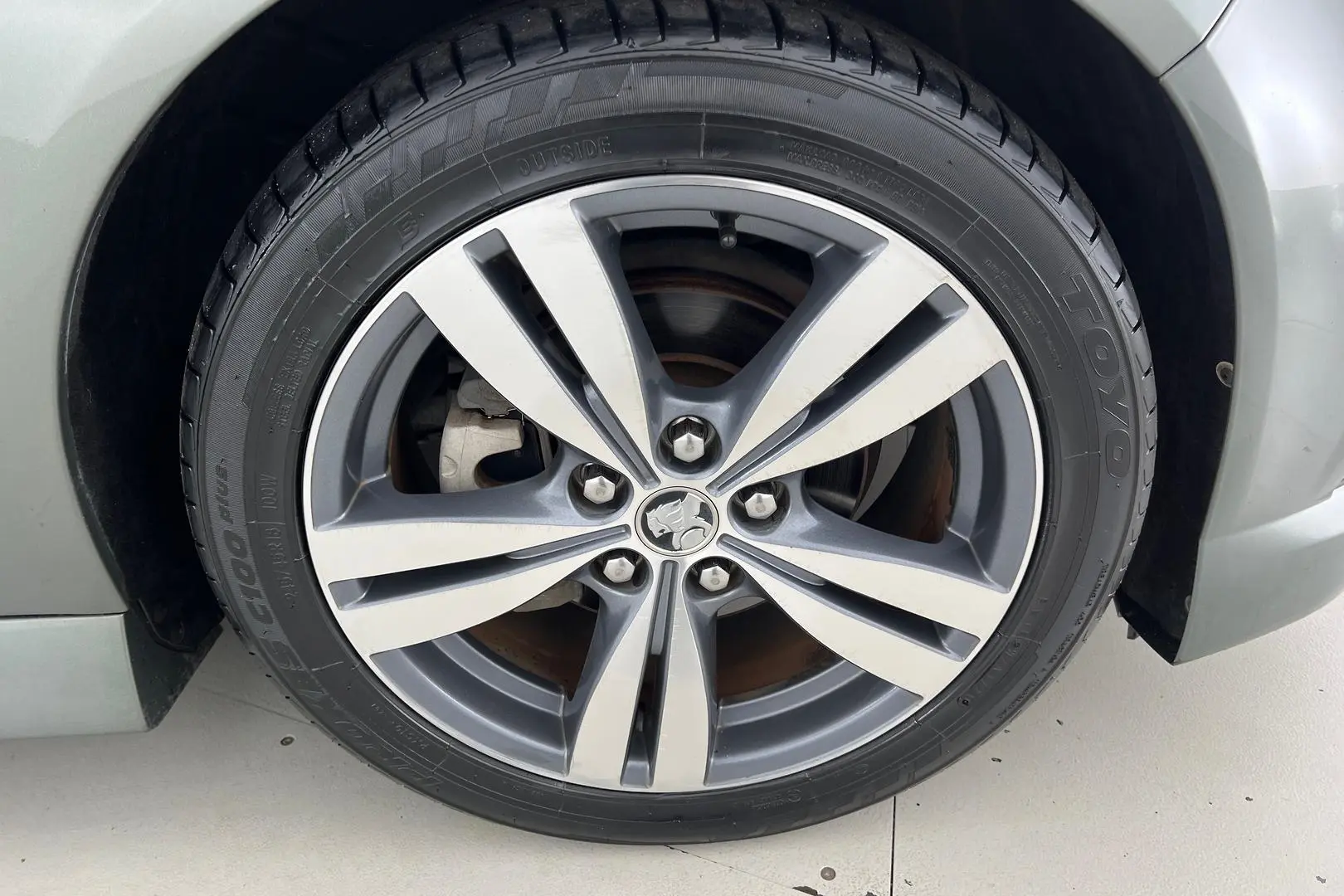 2014 Holden Commodore Gallery Image 20