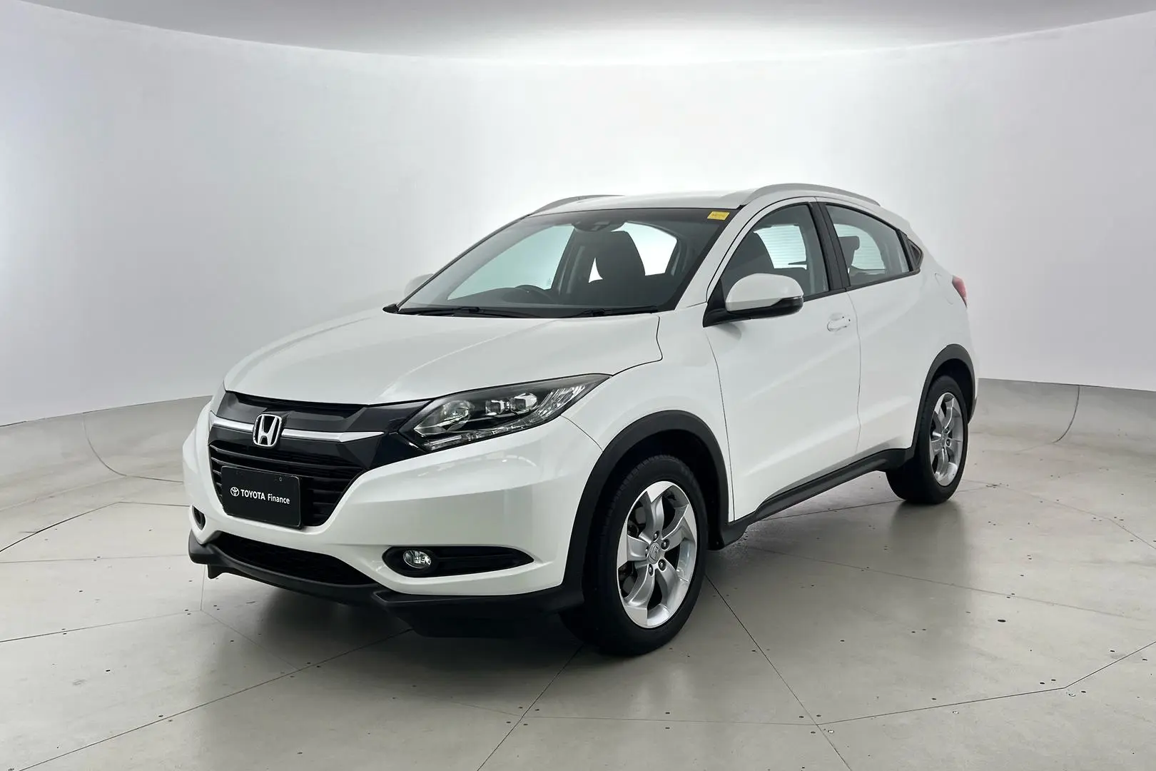 2018 Honda HR-V Gallery Image 9