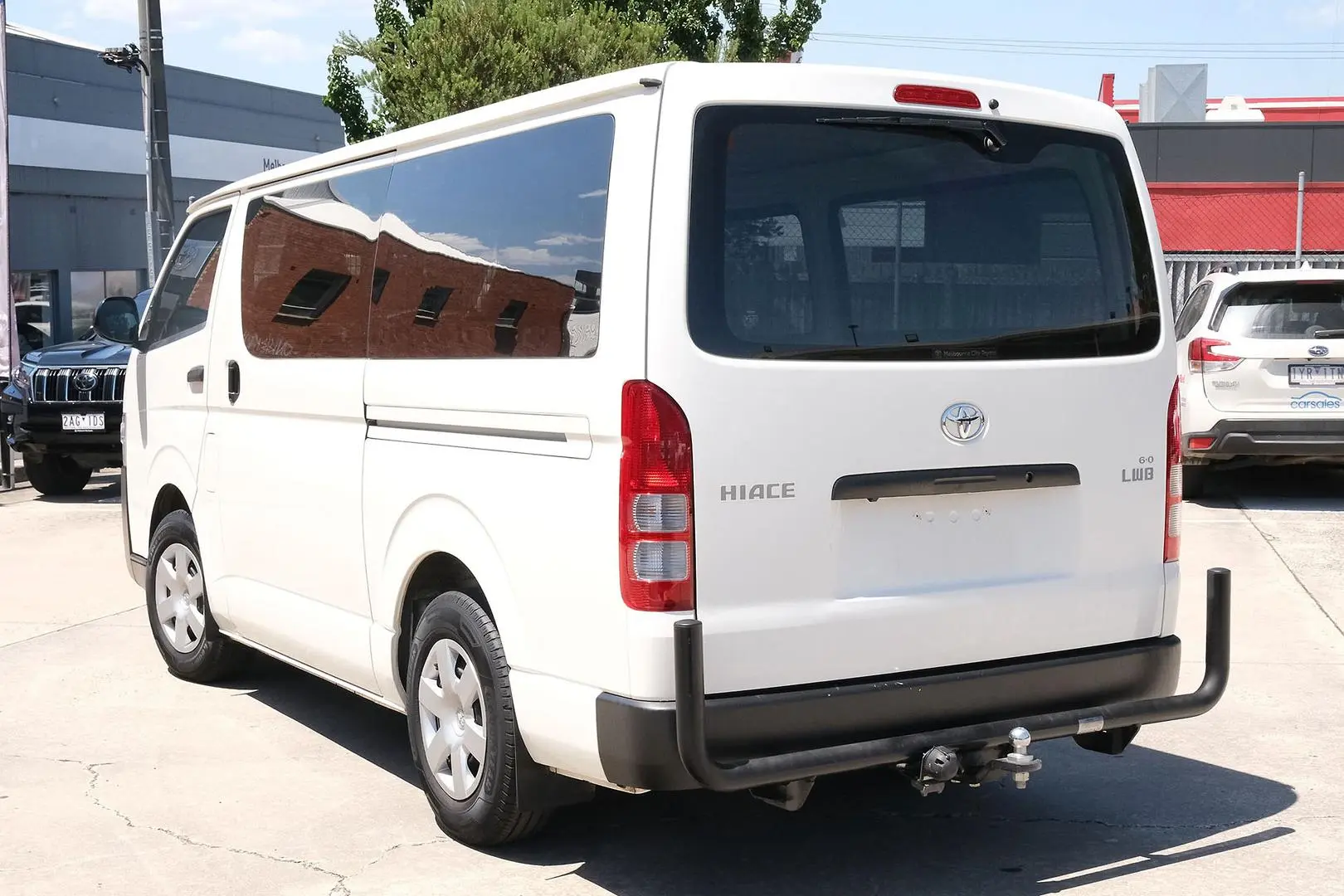 2018 Toyota Hiace Gallery Image 2