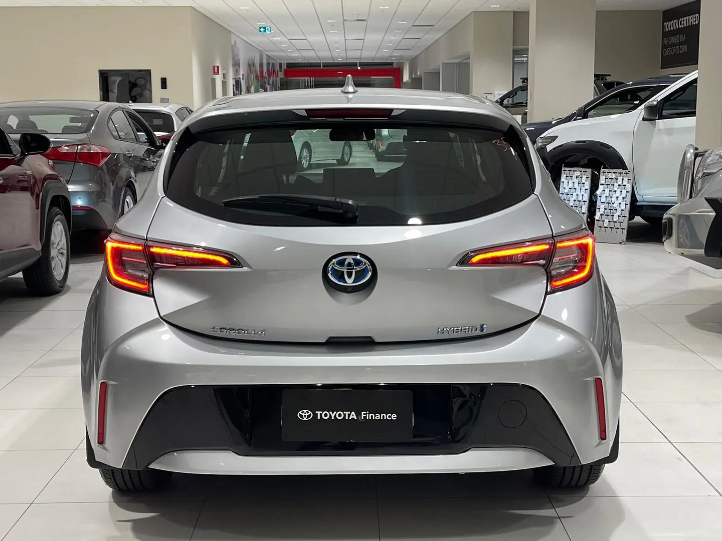 2018 Toyota Corolla Gallery Image 9