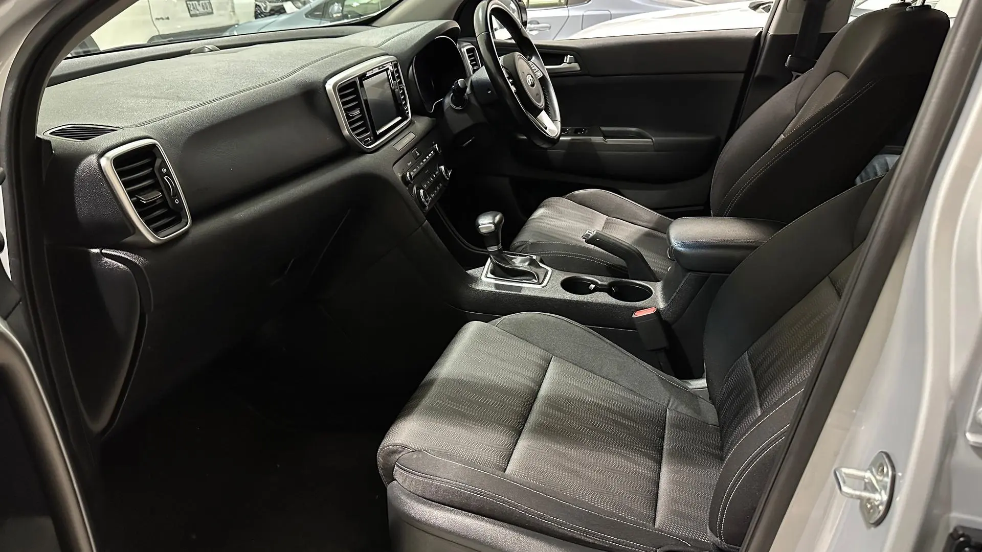 2018 Kia Sportage Gallery Image 25