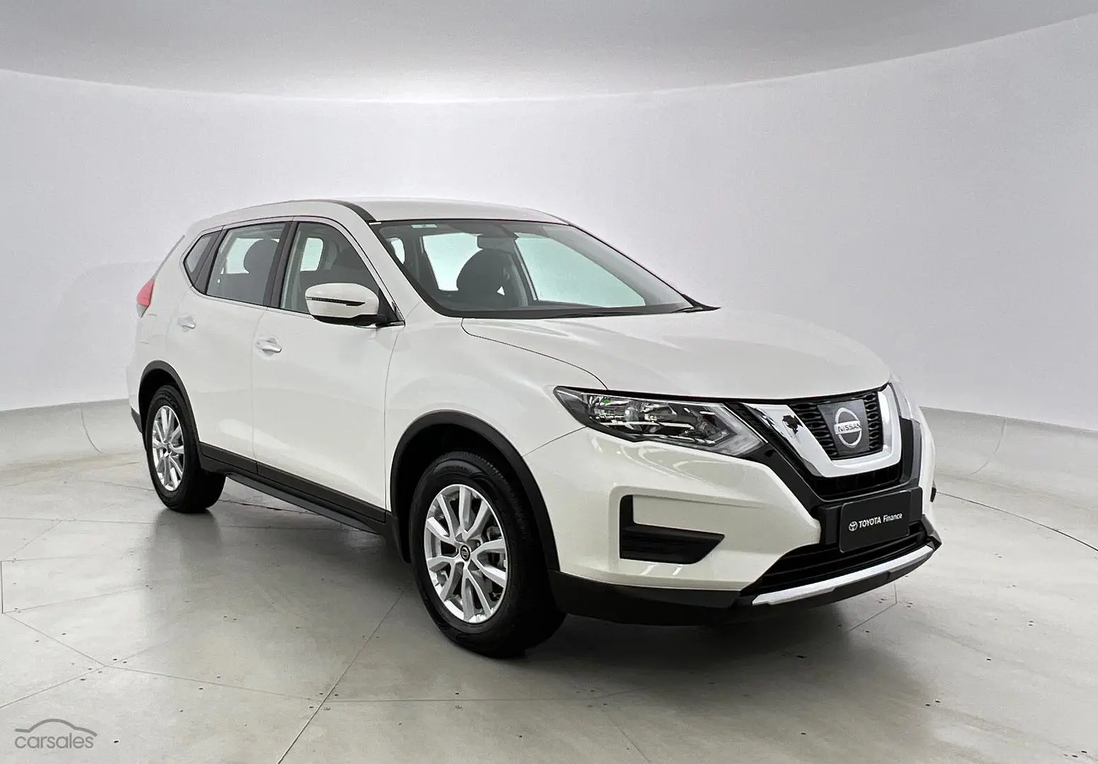 2019 Nissan X-TRAIL Image 1