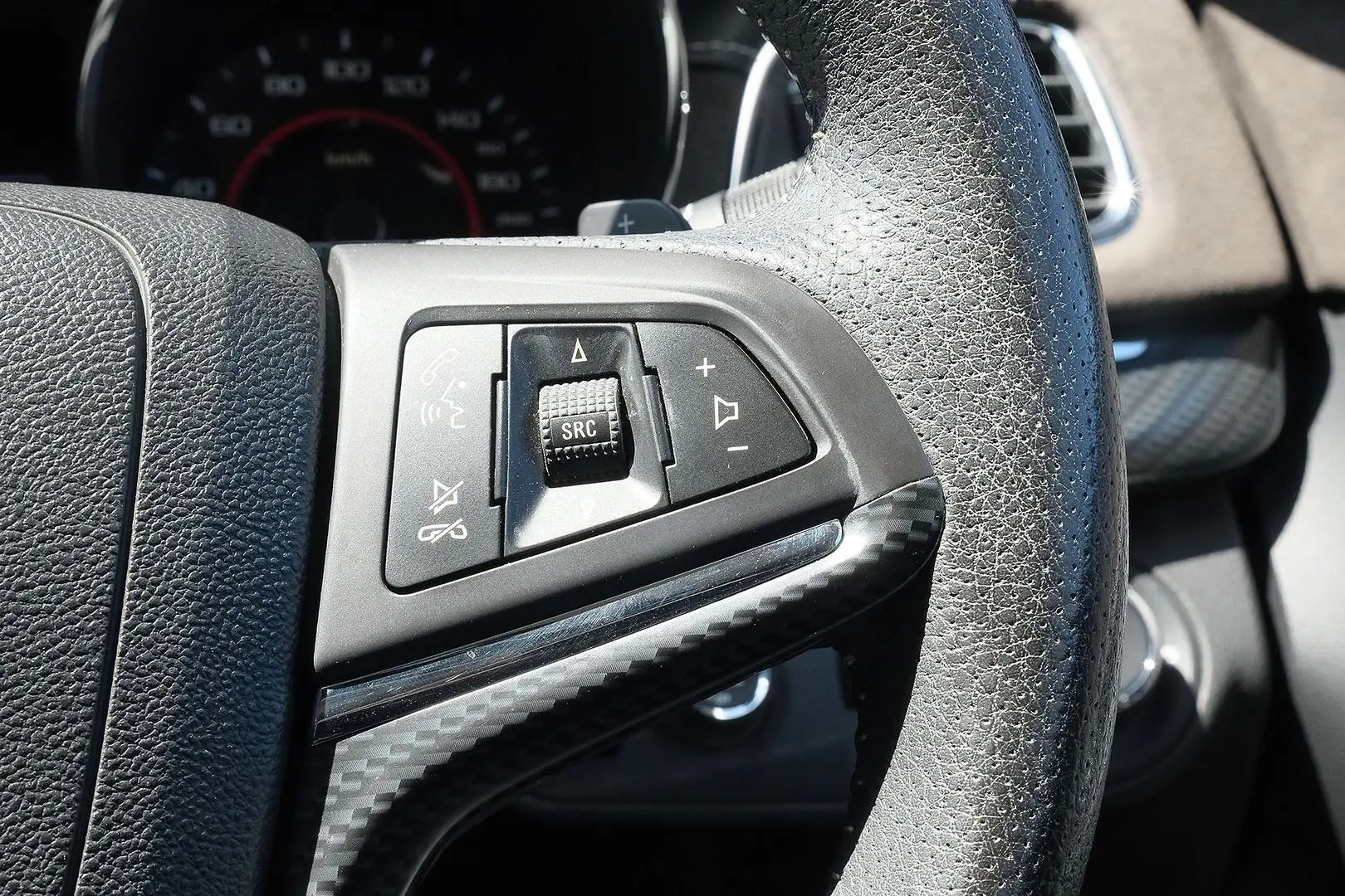 2015 Holden Commodore Gallery Image 15
