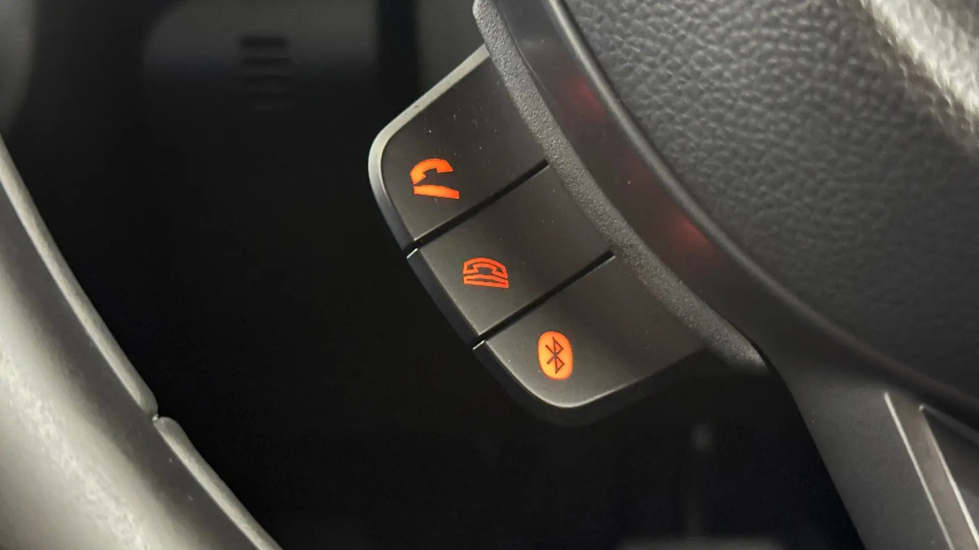 2022 Suzuki Swift Gallery Image 21