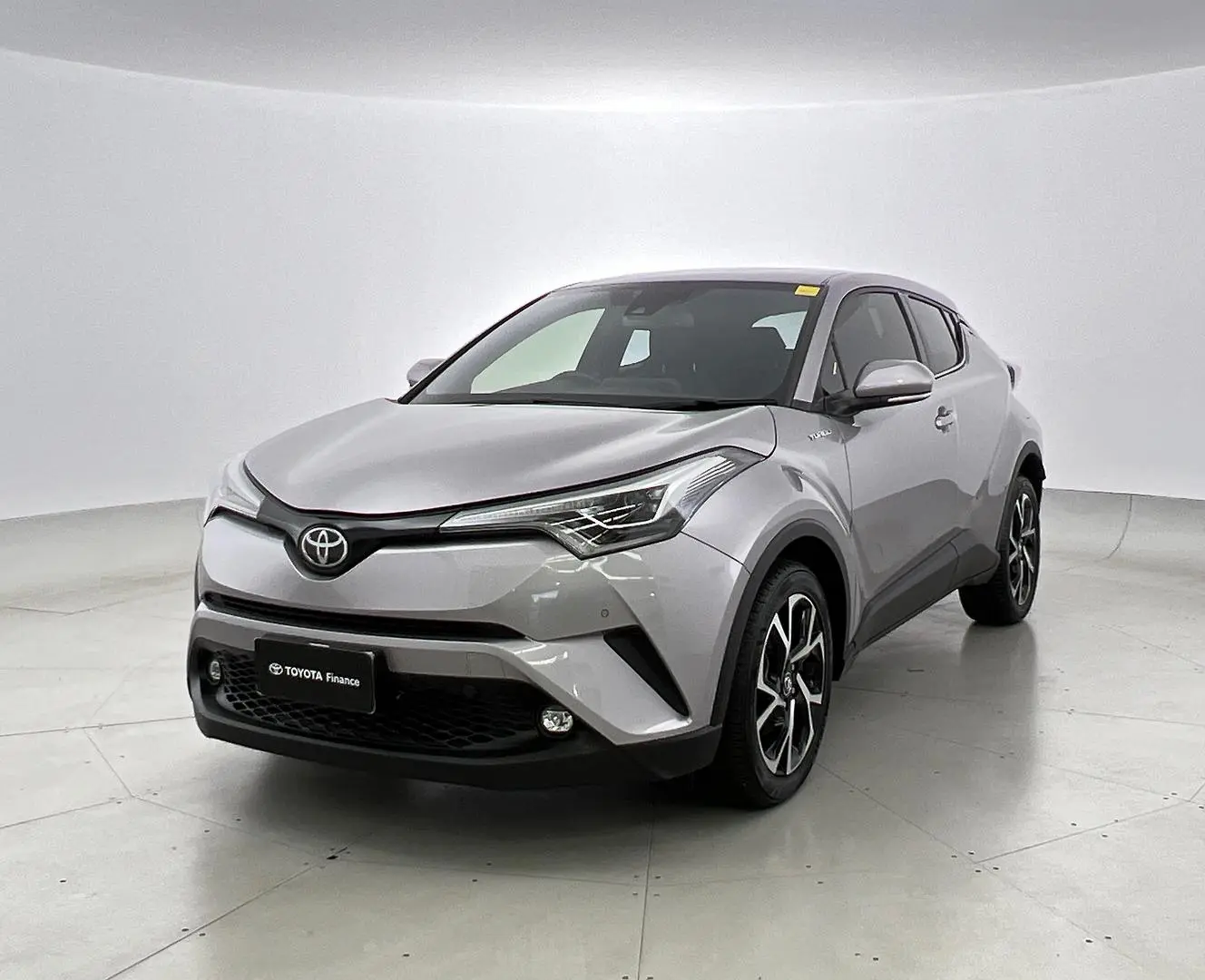 2017 Toyota C-HR Image 8