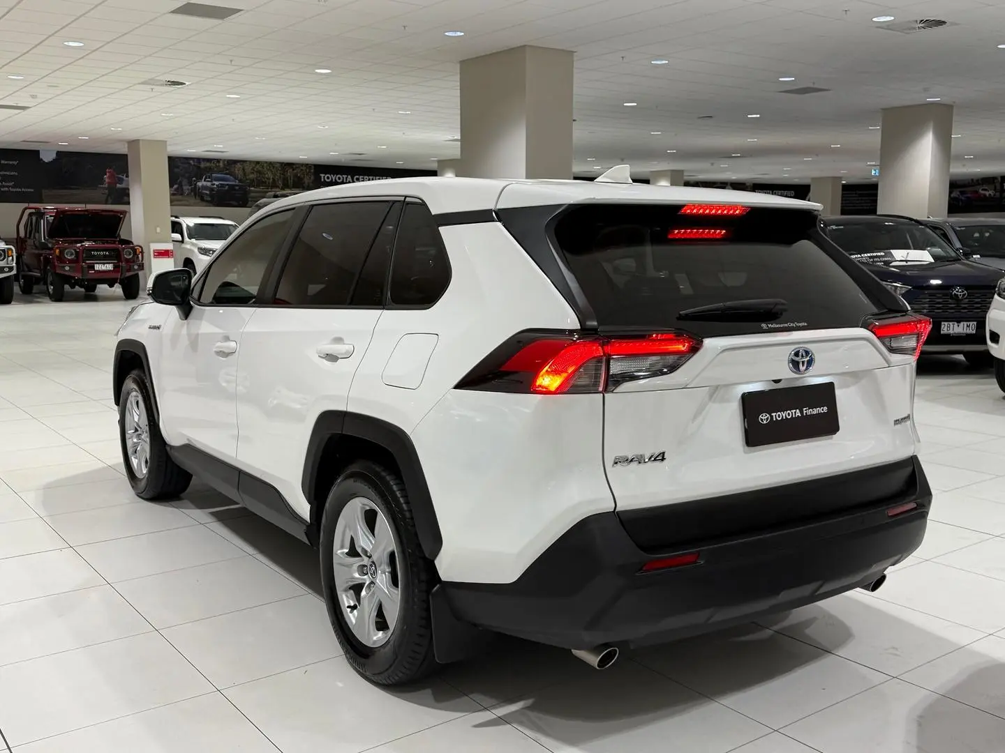 2021 Toyota Rav4 Gallery Image 8