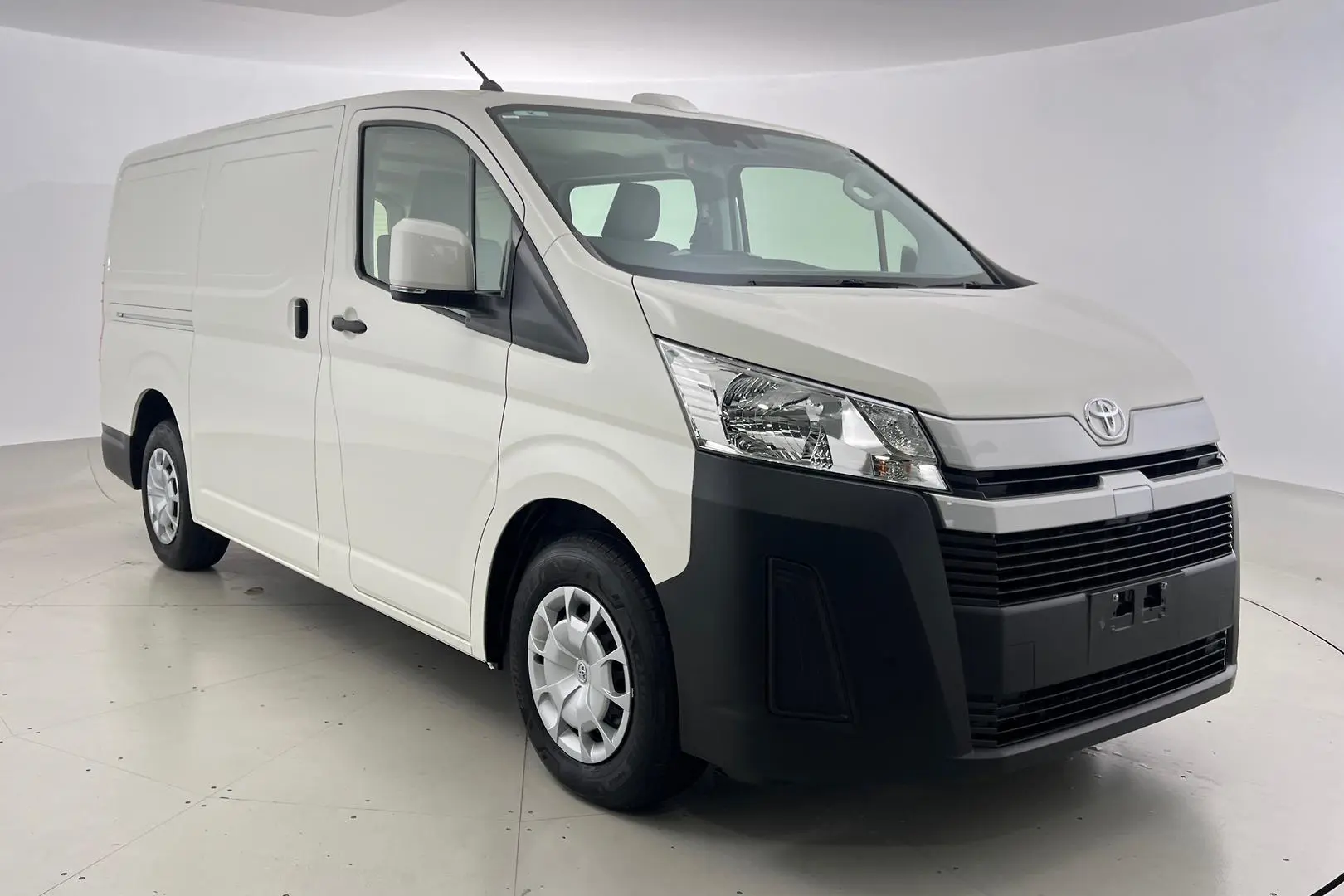 2022 Toyota Hiace Gallery Image 1