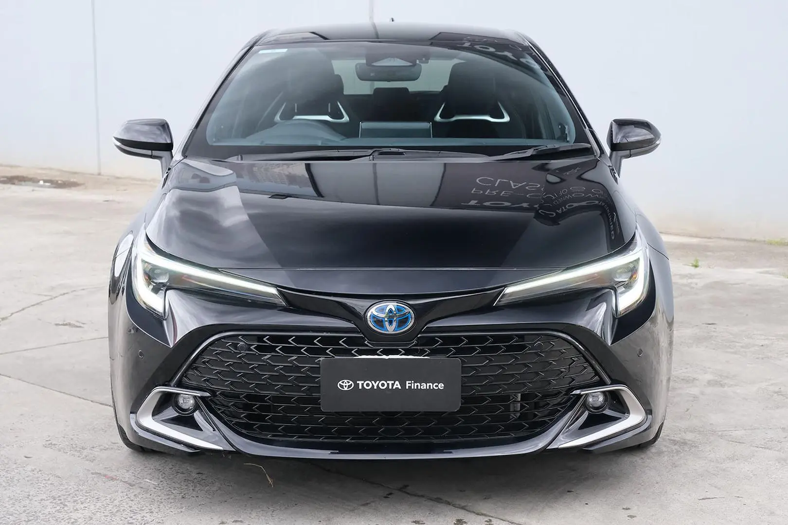 2023 Toyota Corolla Gallery Image 3