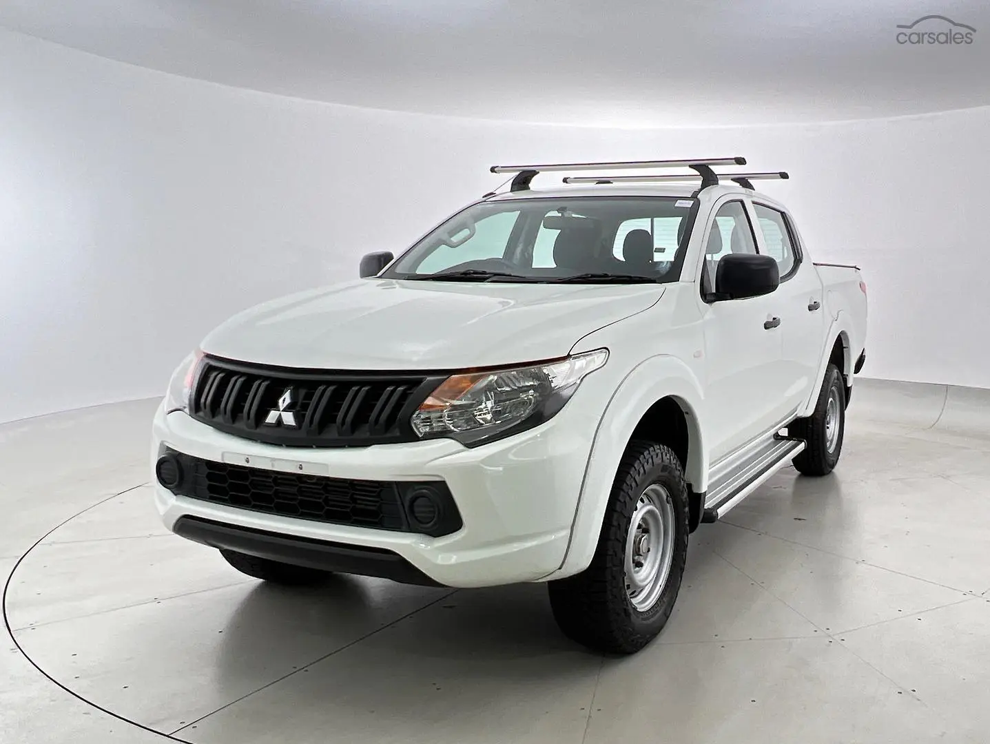 2017 Mitsubishi Triton Image 9