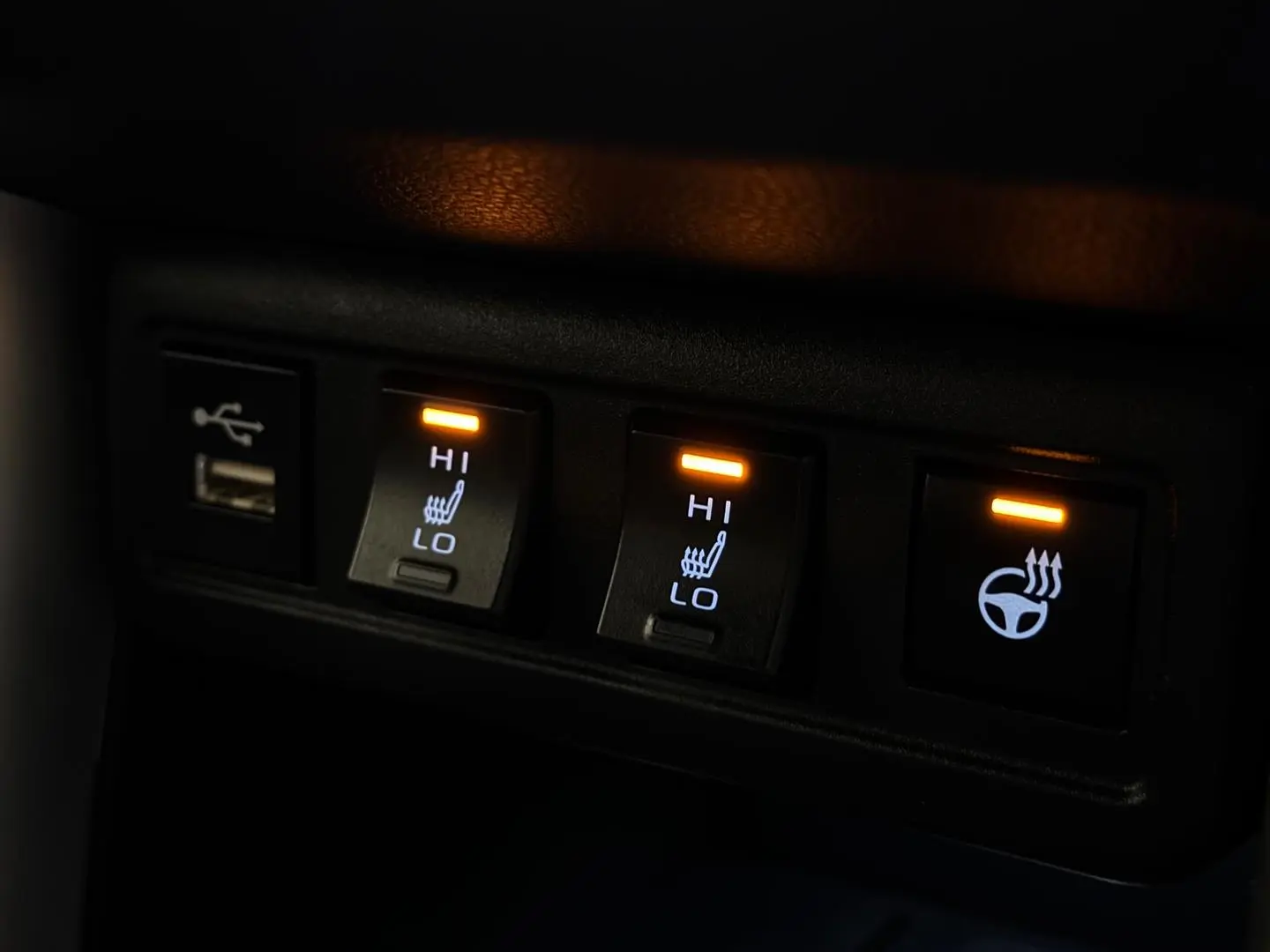 2023 Toyota Corolla Cross Gallery Image 19