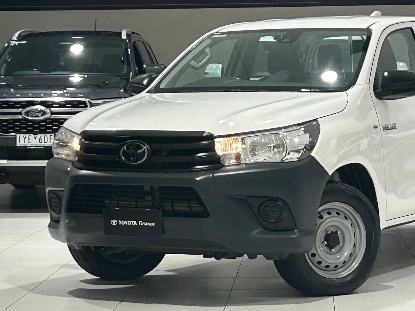 2021 Toyota Hilux Gallery Image 6