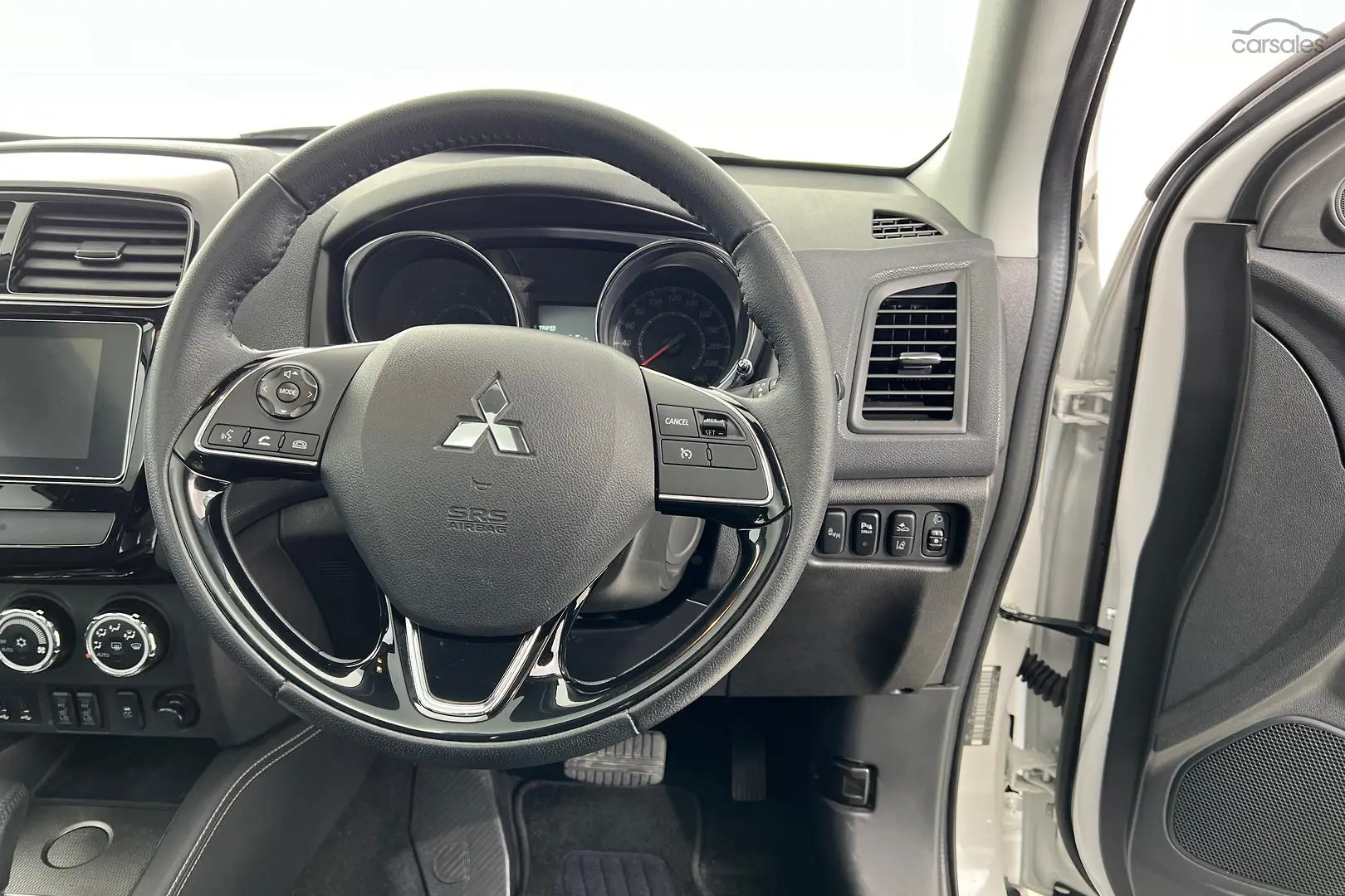 2019 Mitsubishi ASX Image 15