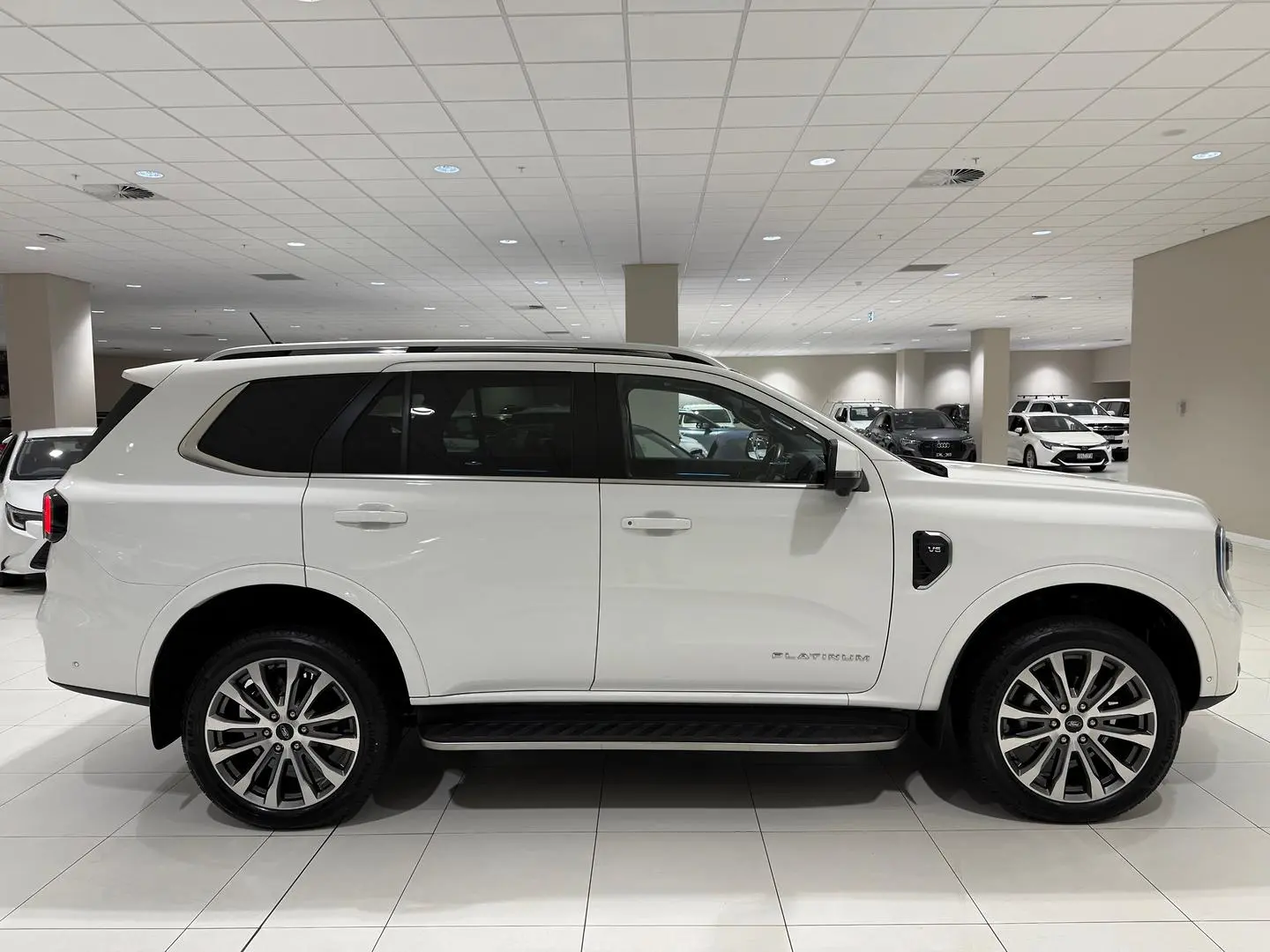 2024 Ford Everest Gallery Image 2