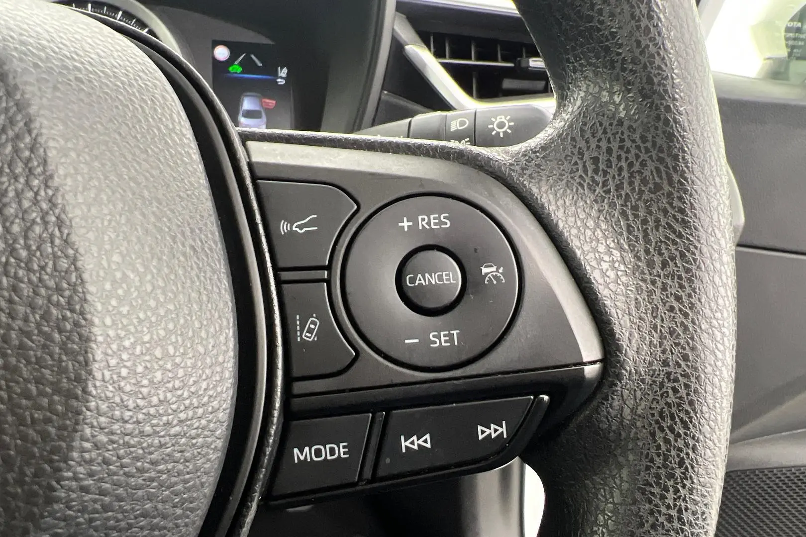 2022 Toyota Corolla Gallery Image 16