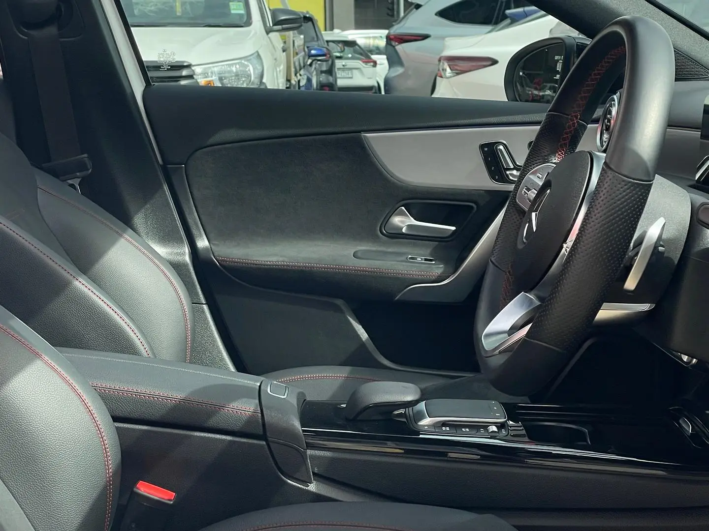 2022 Mercedes-Benz A-Class Gallery Image 11