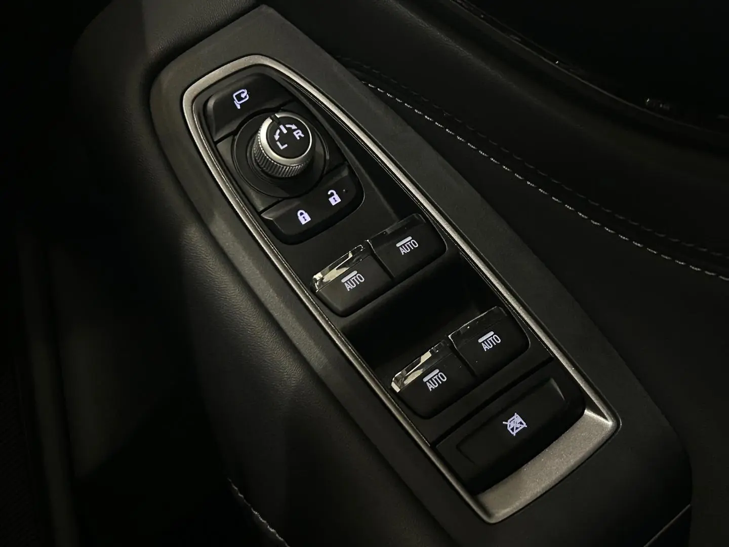 2023 Subaru Outback Gallery Image 25