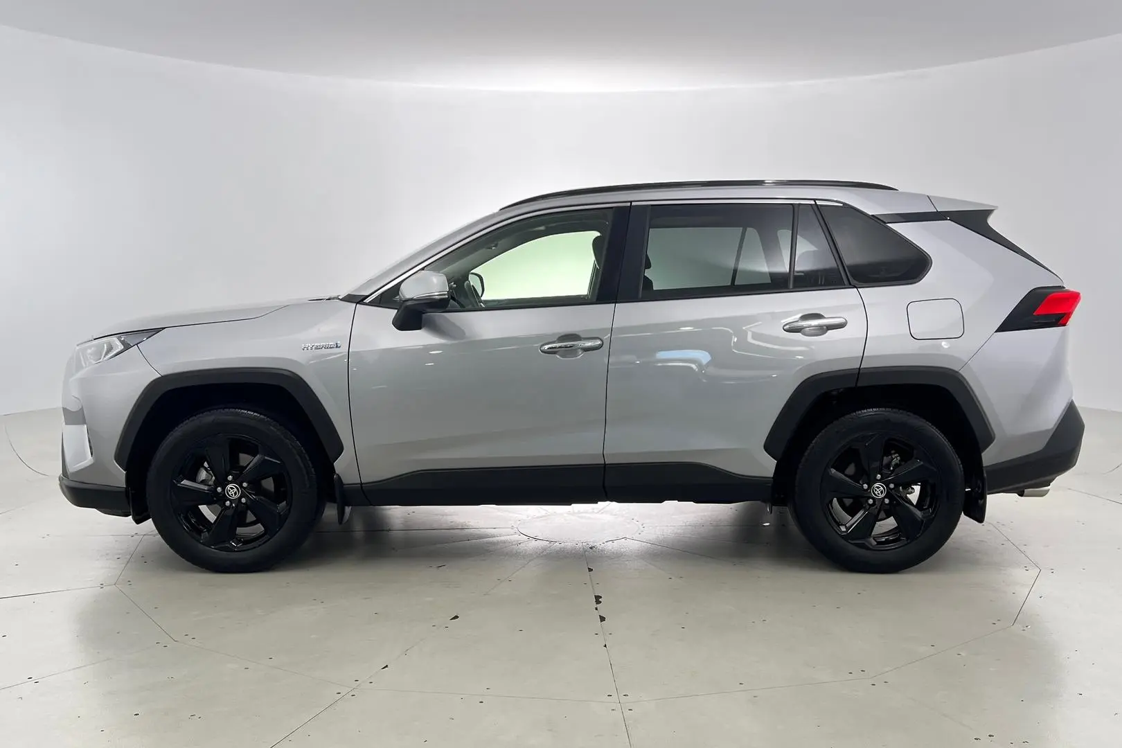 2021 Toyota RAV4 Gallery Image 7